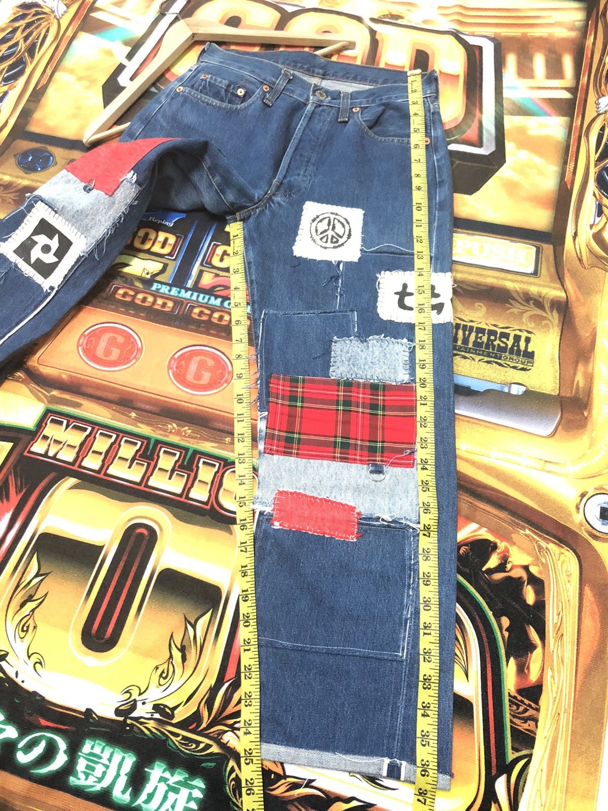 Levi's × Vintage RARE🔥ONLY 1 VINTAGE 1993 LEVIS 501 CUSTOM PATCHWORK SELVEDGE Size US 29 - 17 Thumbnail