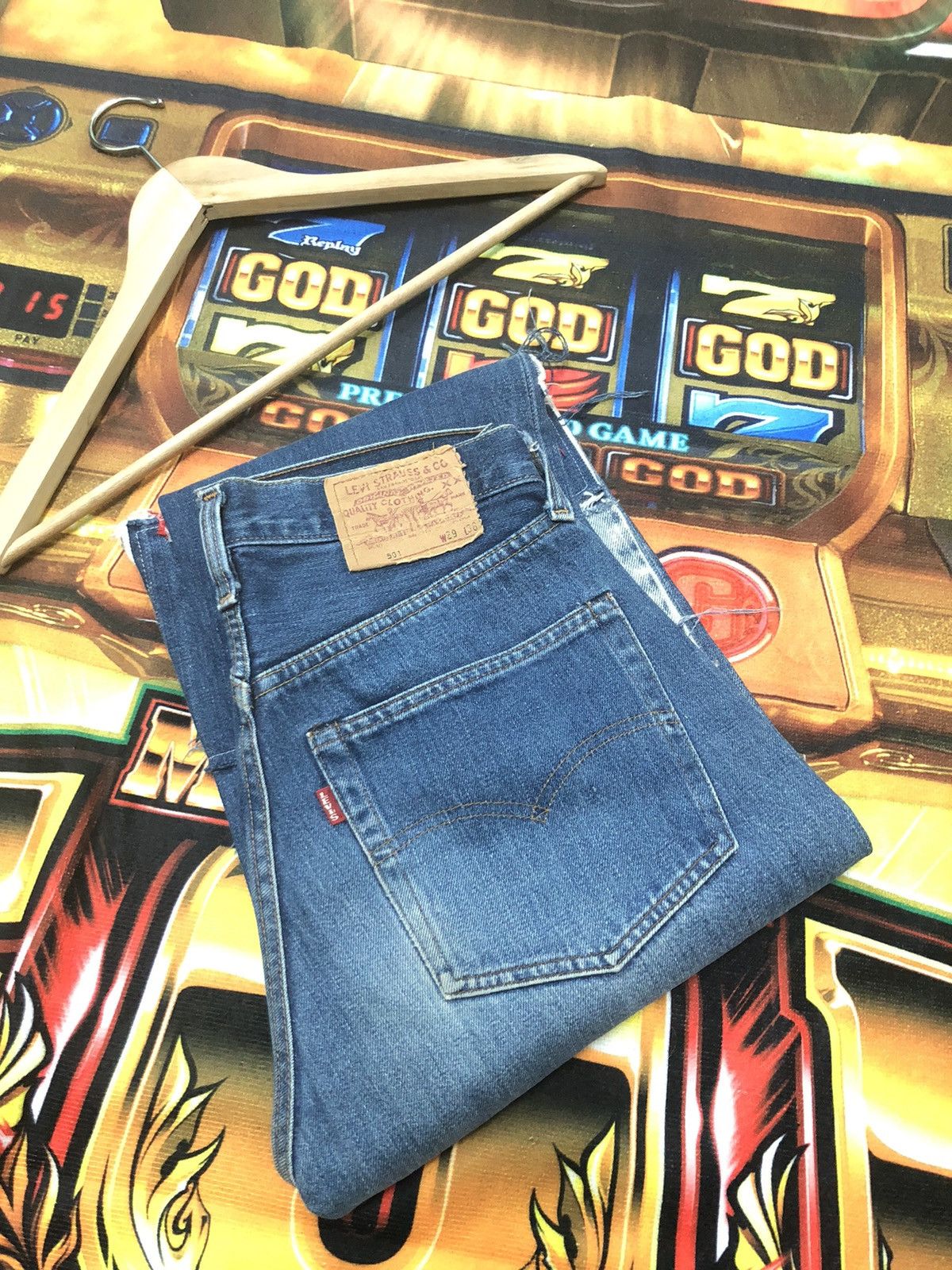 Levi's × Vintage RARE🔥ONLY 1 VINTAGE 1993 LEVIS 501 CUSTOM PATCHWORK SELVEDGE Size US 29 - 19 Thumbnail