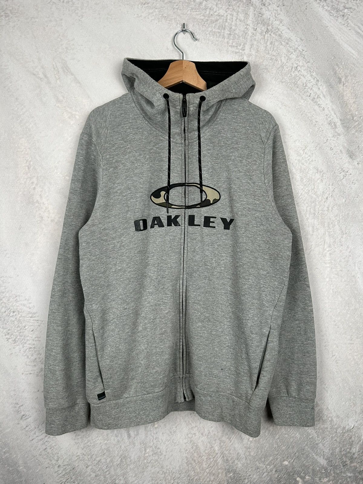 Oakley Vintage Oakley Software Sweatshirt in Grey Size XL