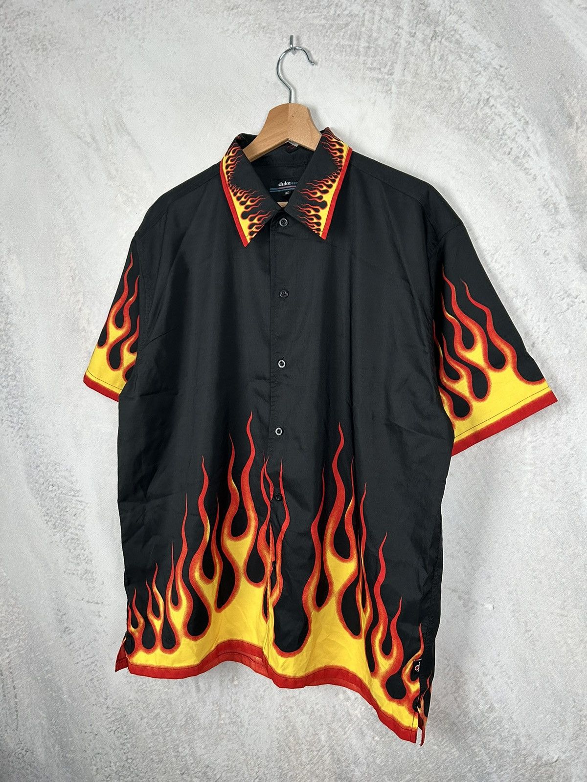 Vintage Vintage Flame Graphic Button Up Shortsleeve Shirt Size US XL / EU 56 / 4 - 2 Thumbnail