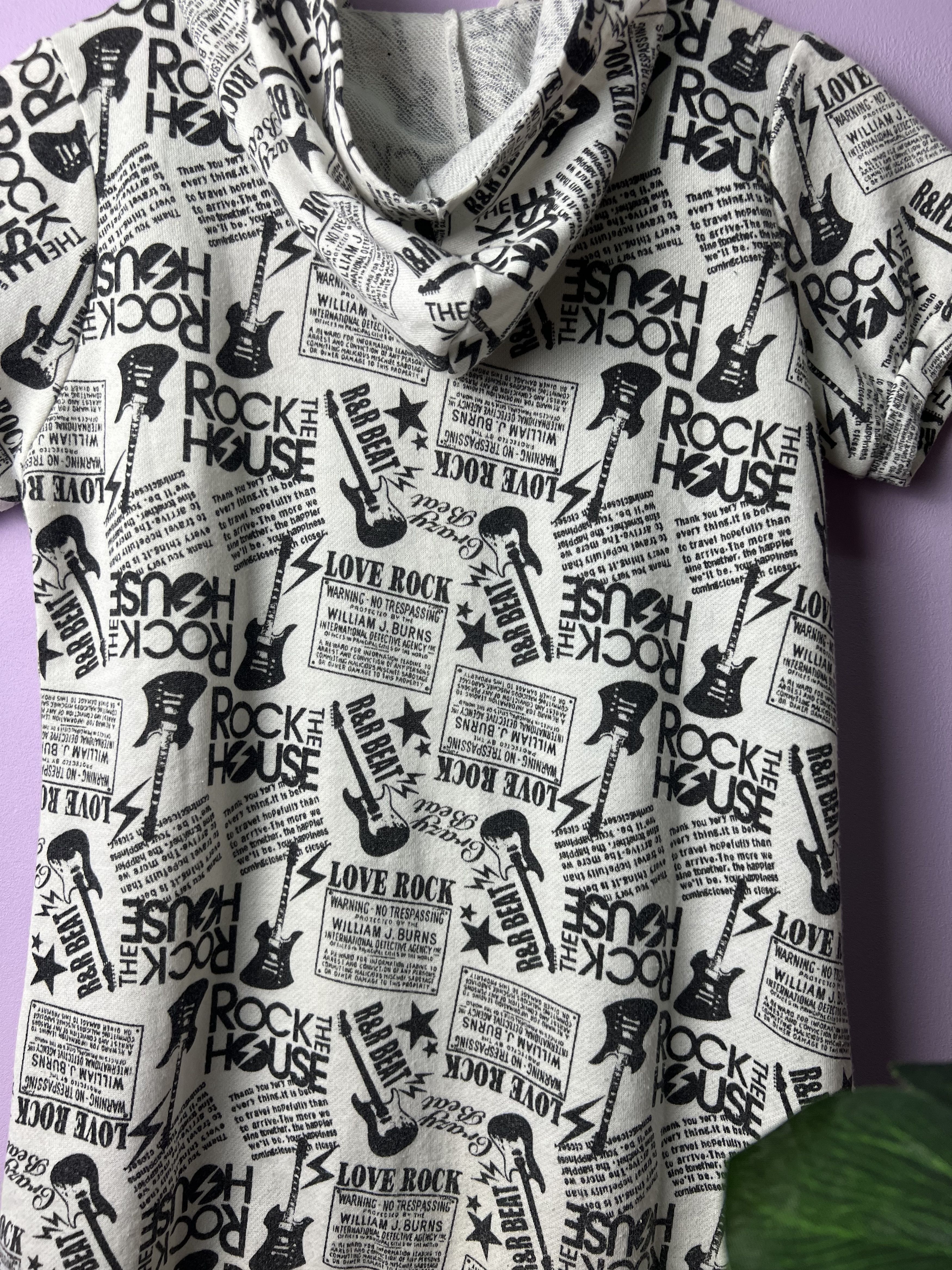 Japanese Brand 🔥All Over Print Regard Caressant The Rock House Hoodies Size S / US 4 / IT 40 - 11 Thumbnail