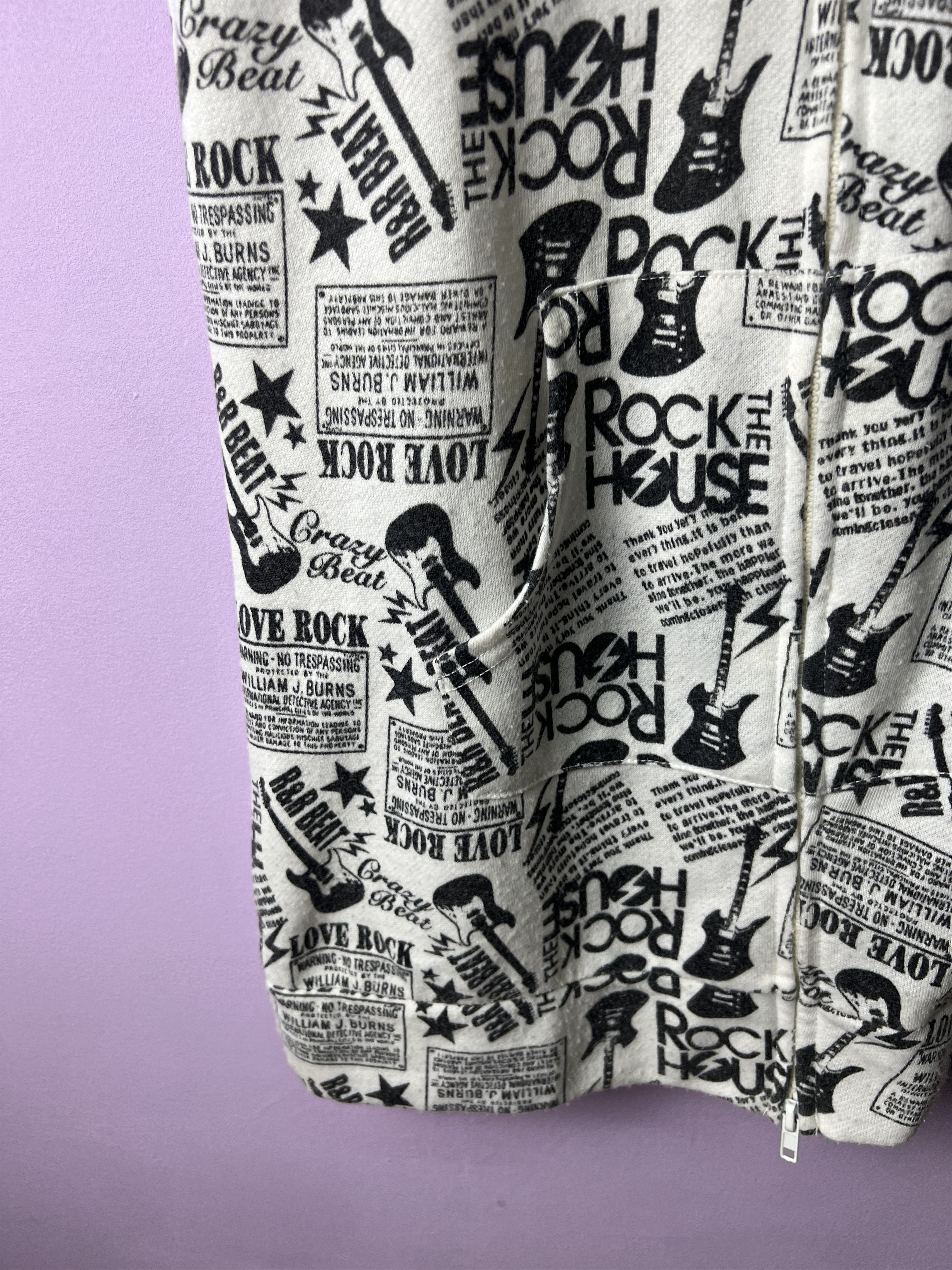 Japanese Brand 🔥All Over Print Regard Caressant The Rock House Hoodies Size S / US 4 / IT 40 - 8 Thumbnail