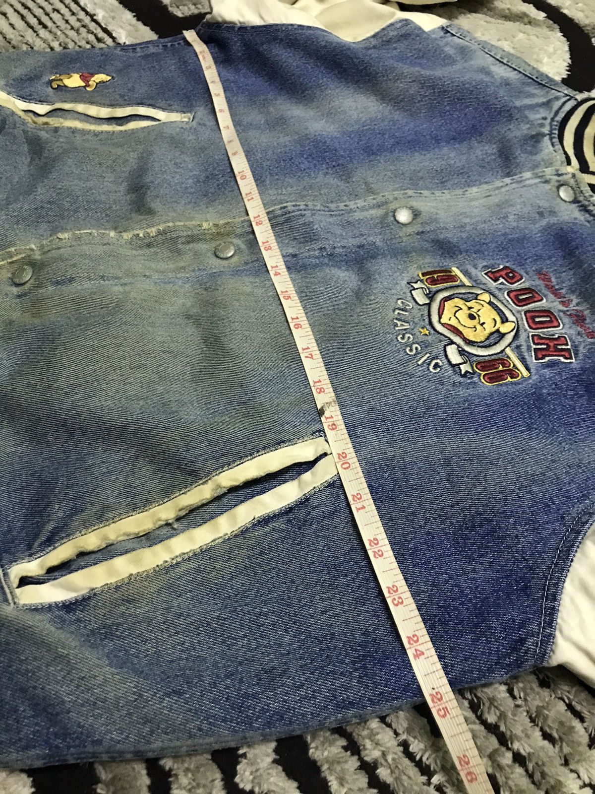Disney Vintage Pooh distressed varsity jacket Size US M / EU 48-50 / 2 - 10 Thumbnail