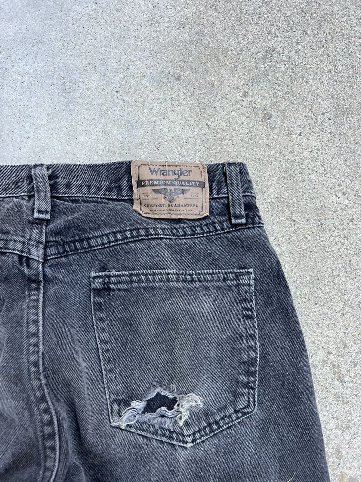 Vintage × Wrangler Vintage faded wrangler jorts Size US 31 - 2 Thumbnail