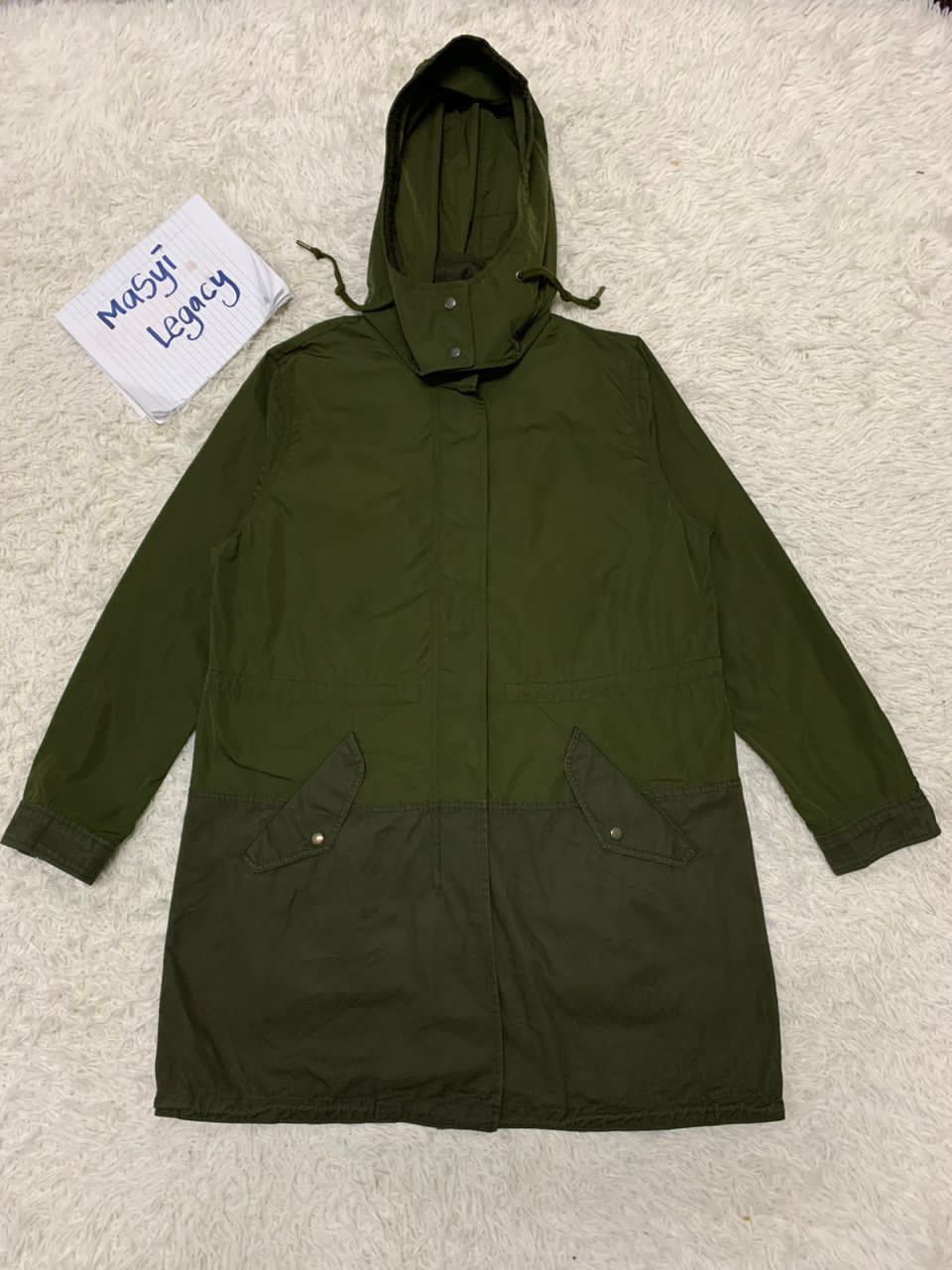 Uniqlo hoodie two tone color parka jacket