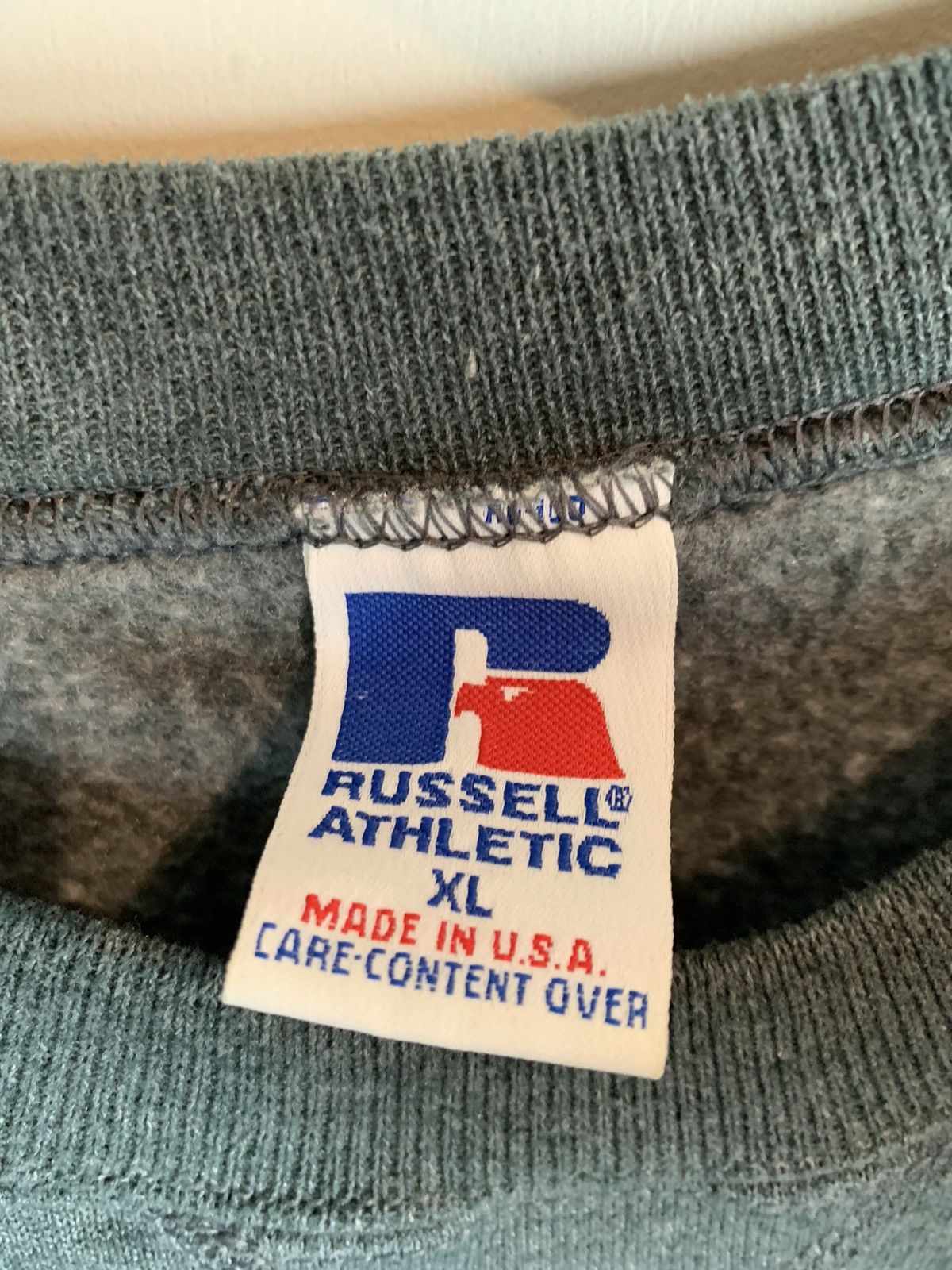 Russell Athletic Vintage russel athletic crewneck Size US XL / EU 56 / 4 - 2 Thumbnail