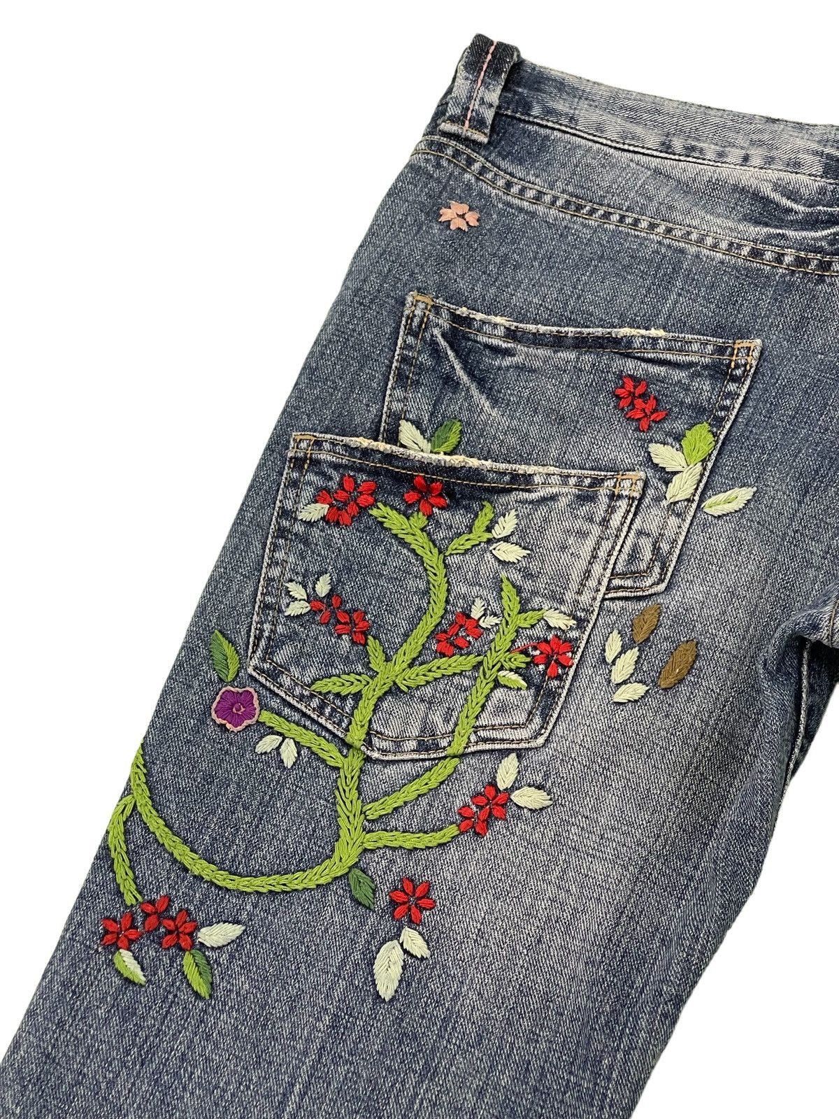 Japanese Brand Embroydery Jeans As Know As De Base Low Rise Denim 2🟦3 Size US 31 - 9 Thumbnail