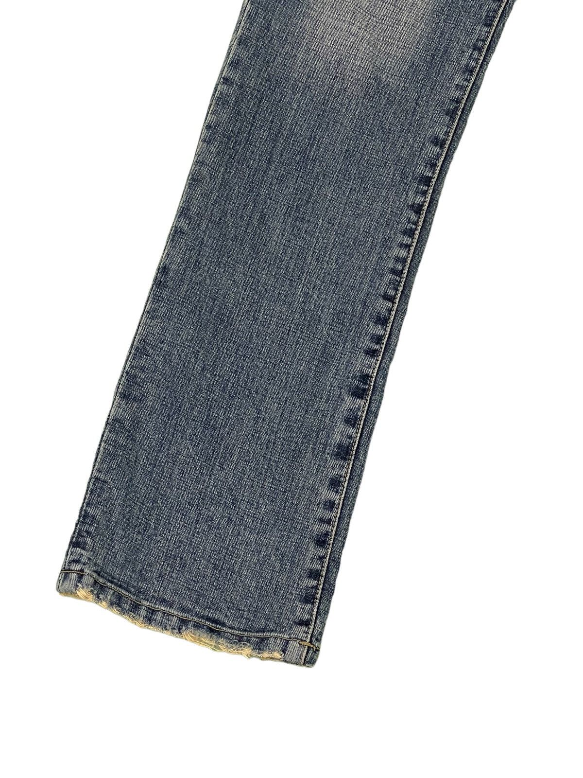 Japanese Brand Embroydery Jeans As Know As De Base Low Rise Denim 2🟦3 Size US 31 - 14 Thumbnail