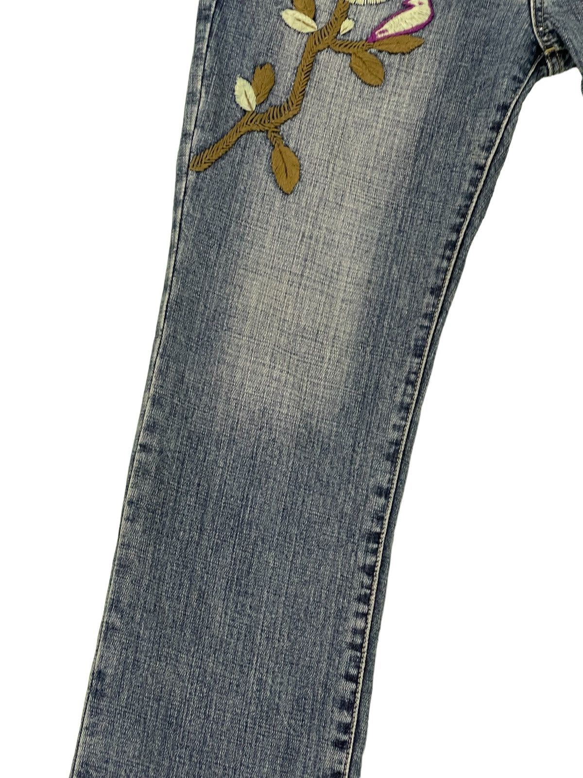 Japanese Brand Embroydery Jeans As Know As De Base Low Rise Denim 2🟦3 Size US 31 - 16 Thumbnail
