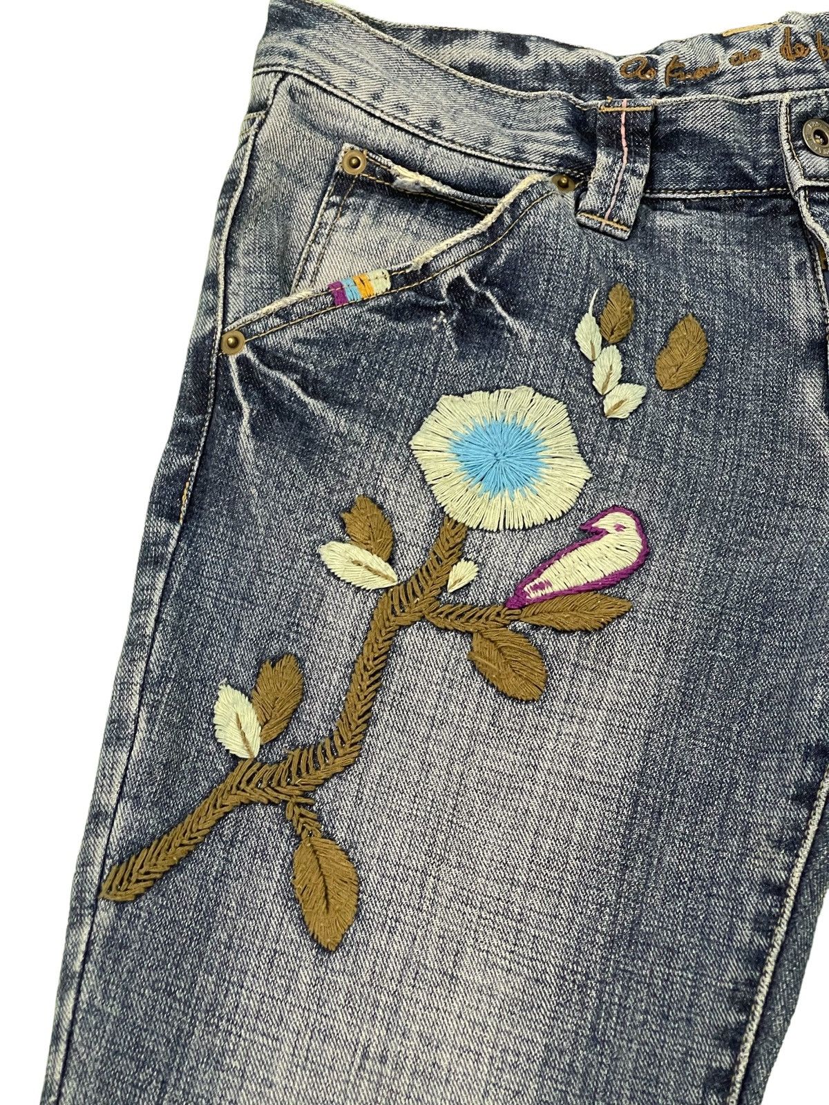 Japanese Brand Embroydery Jeans As Know As De Base Low Rise Denim 2🟦3 Size US 31 - 17 Thumbnail