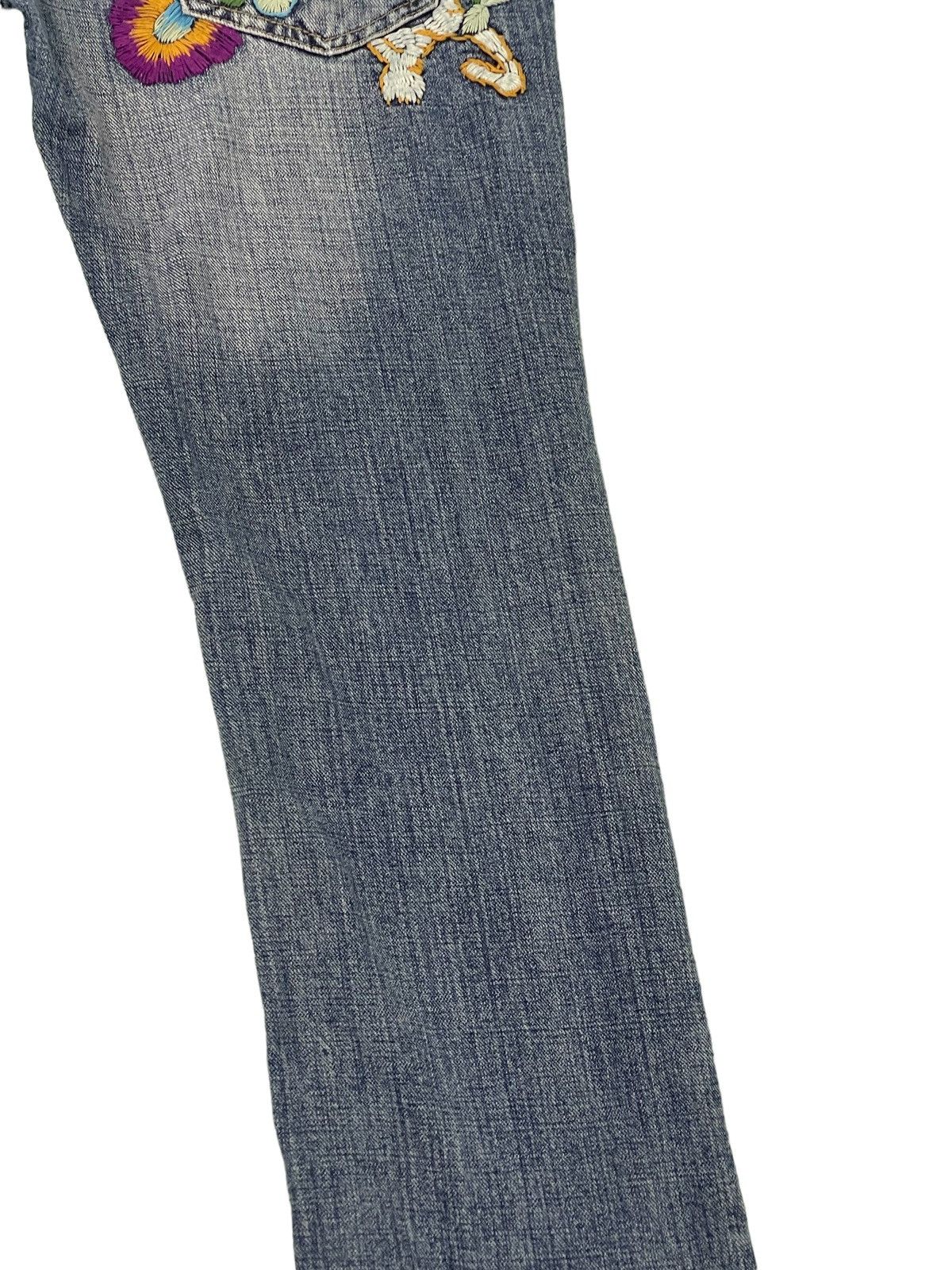 Japanese Brand Embroydery Jeans As Know As De Base Low Rise Denim 2🟦3 Size US 31 - 7 Thumbnail