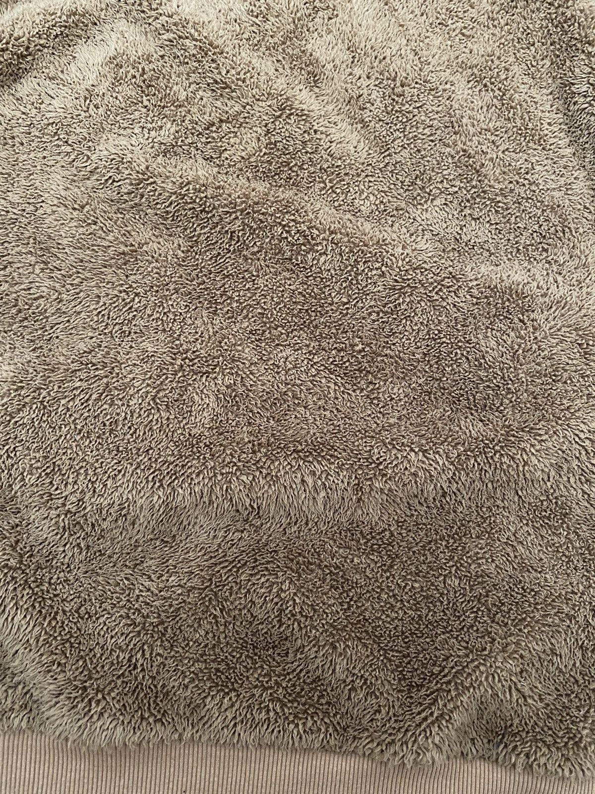 Rare GU sweatshirt Design Fleece