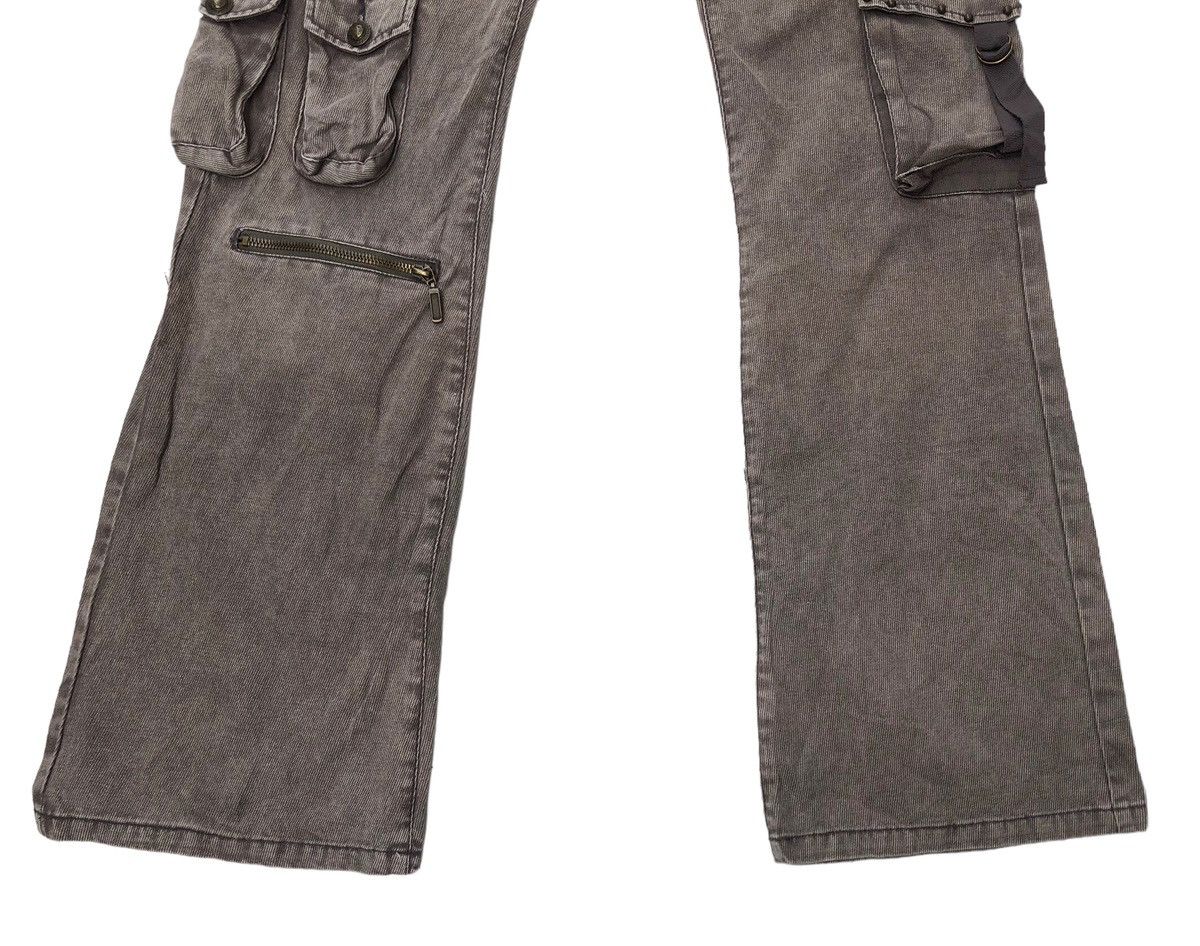 Beauty Beast 🔥New Daily Muti Pocket Flare Cargo Pants 🔥 Size US 31 - 5 Thumbnail