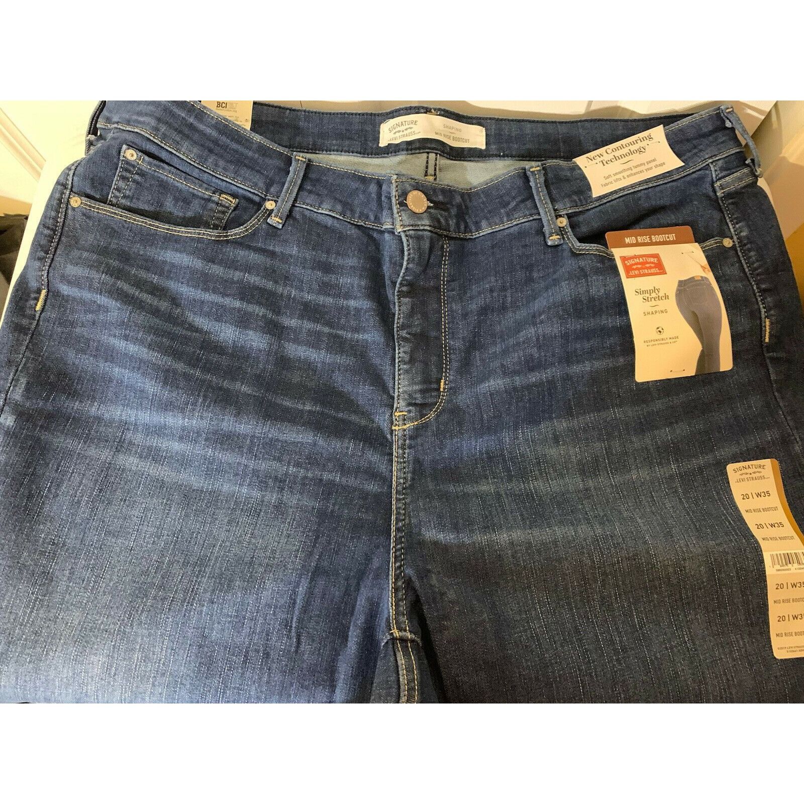 Levi's New LEVI STRAUSS SIGNATURE WOMEN 20/35W MID-RISE BOOTCUT STR Size 42" / US 20 - 4 Thumbnail