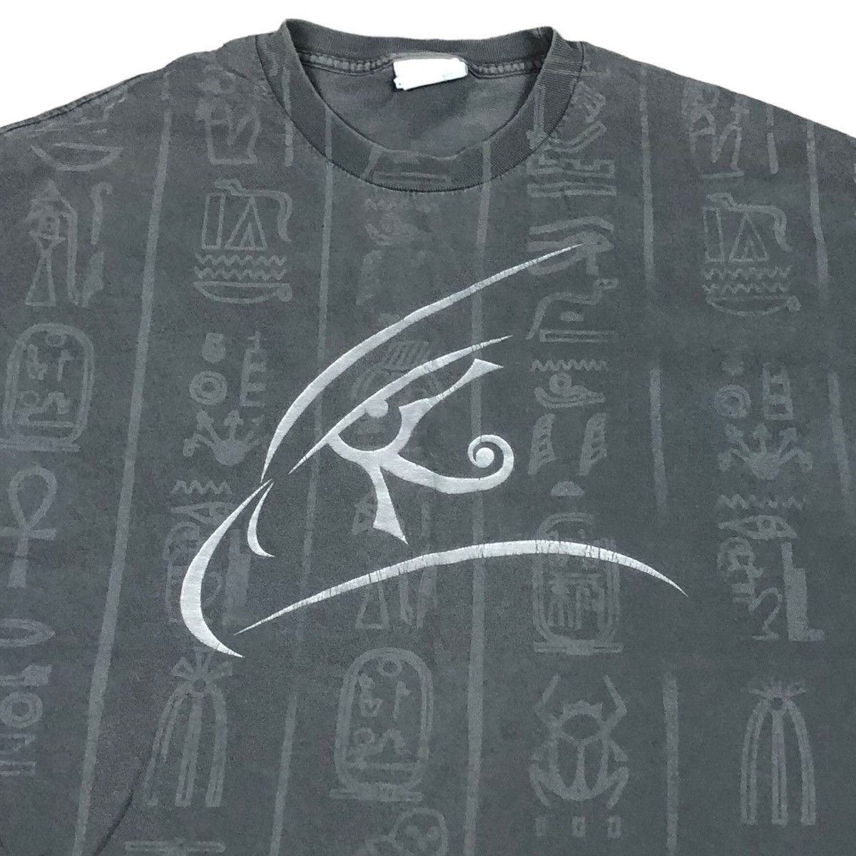 Universal Studios × Vintage Vintage Universal Studios The Mummy Hieroglyphics Shirt XL Size US XL / EU 56 / 4 - 2 Thumbnail