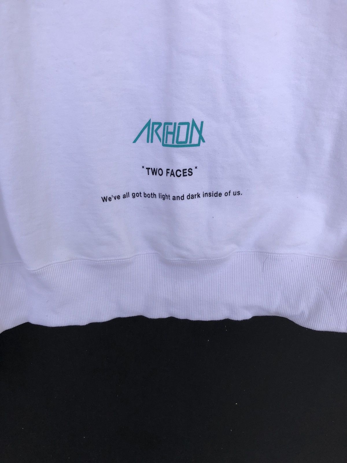 Julius FW19 Archon 🇯🇵 "Two Faces" Runway Pullover Sweater Size US L / EU 52-54 / 3 - 6 Thumbnail