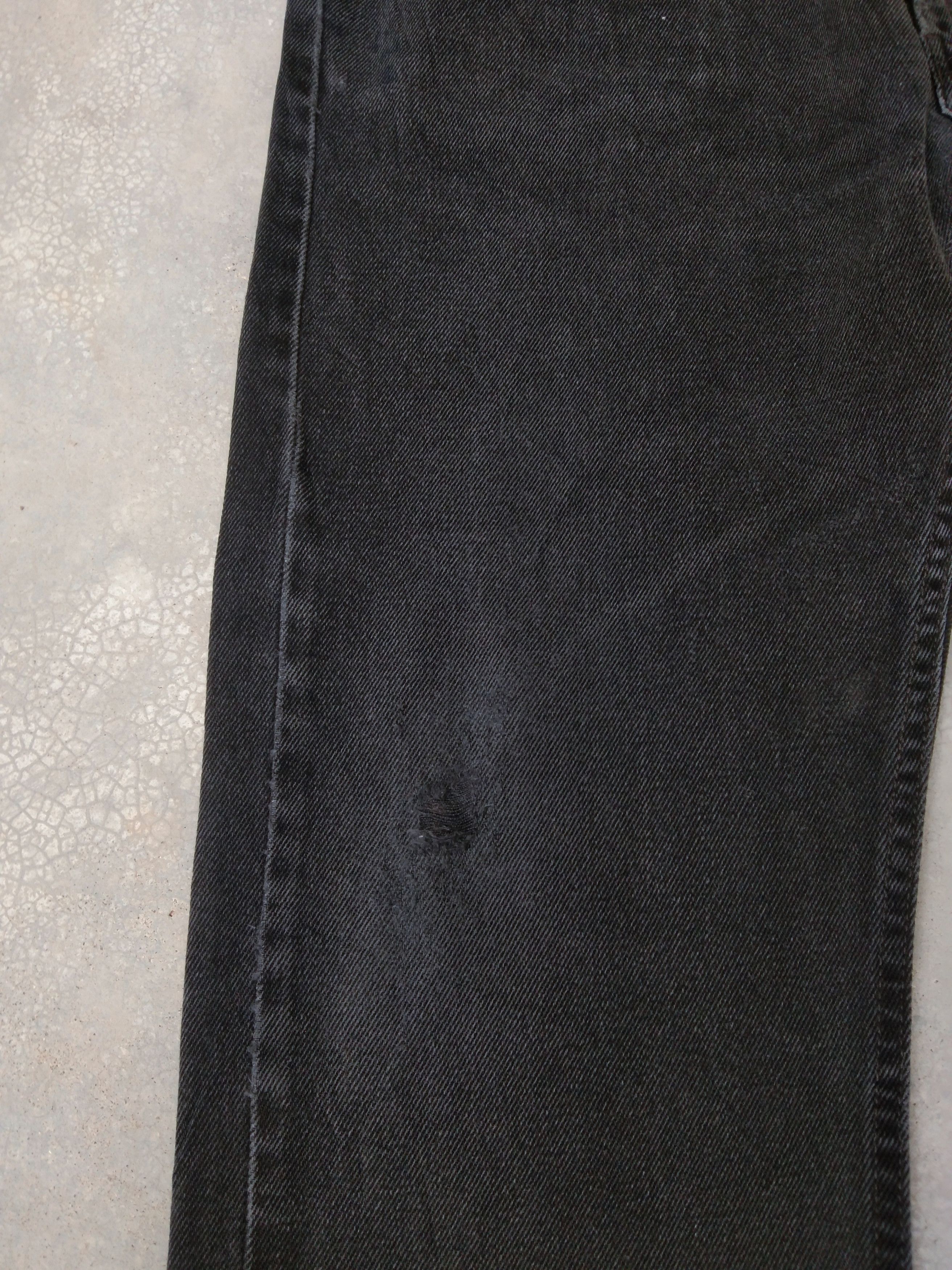 Levi's Vintage Levi's Jeans 505 Faded Black Distressed Denim 38x29 Size US 38 / EU 54 - 7 Thumbnail