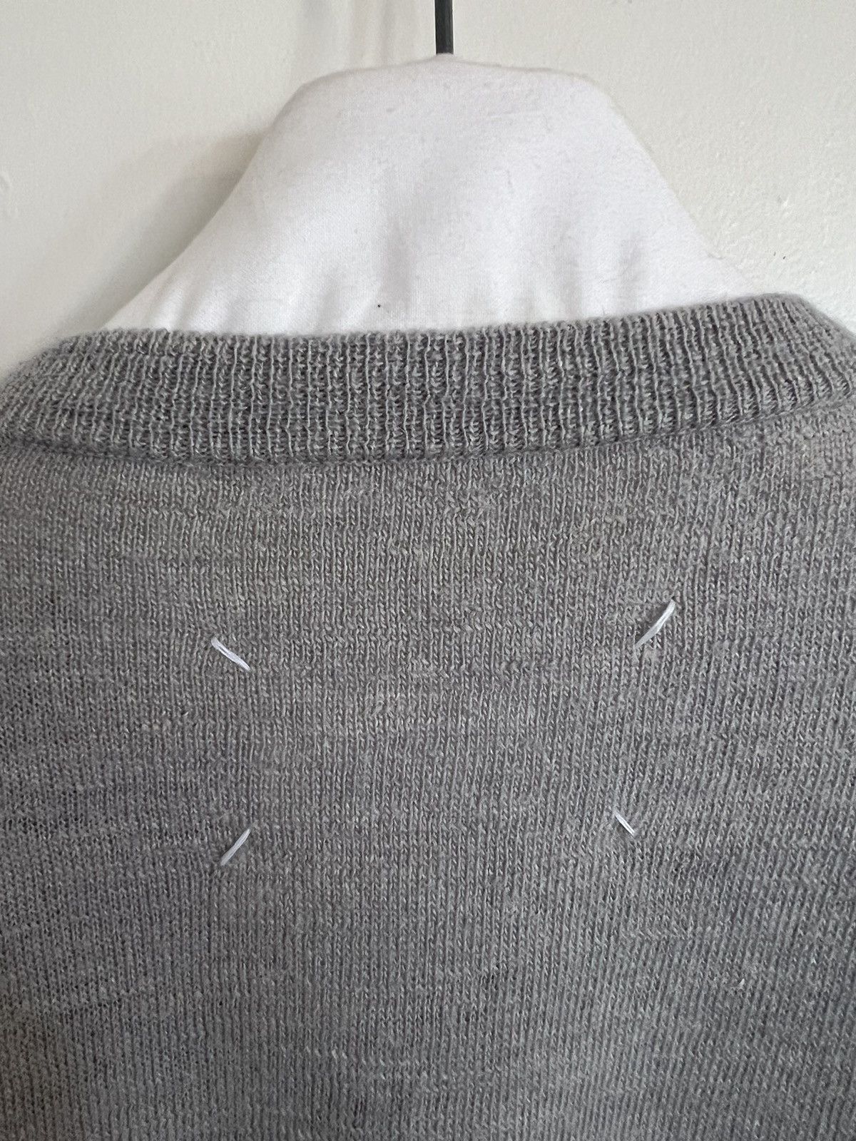 Maison Margiela FW13 Leather elbow-patch v-neck sweater/jumper, L, worn x 6 Size US L / EU 52-54 / 3 - 11 Thumbnail