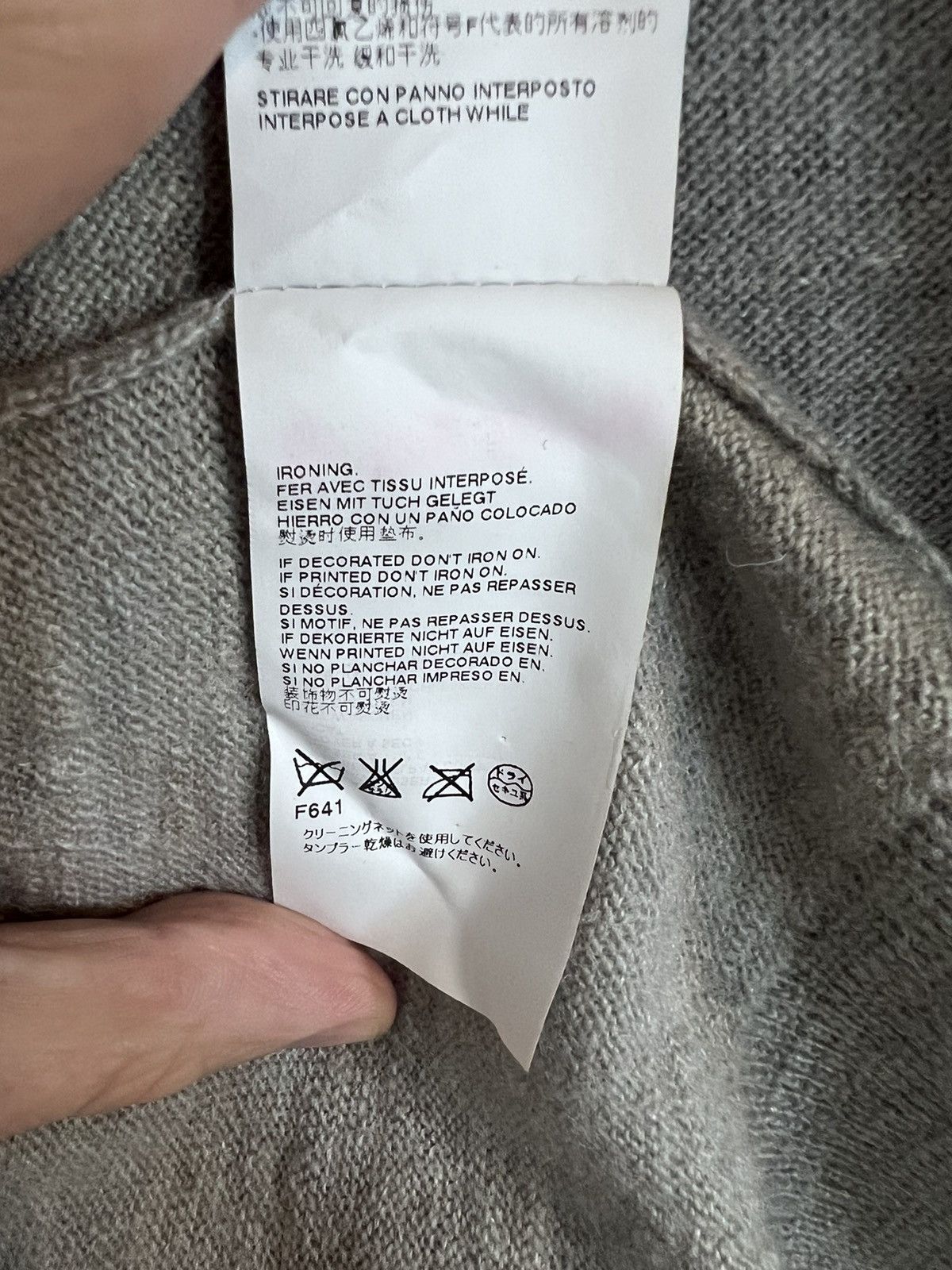 Maison Margiela FW13 Leather elbow-patch v-neck sweater/jumper, L, worn x 6 Size US L / EU 52-54 / 3 - 23 Thumbnail