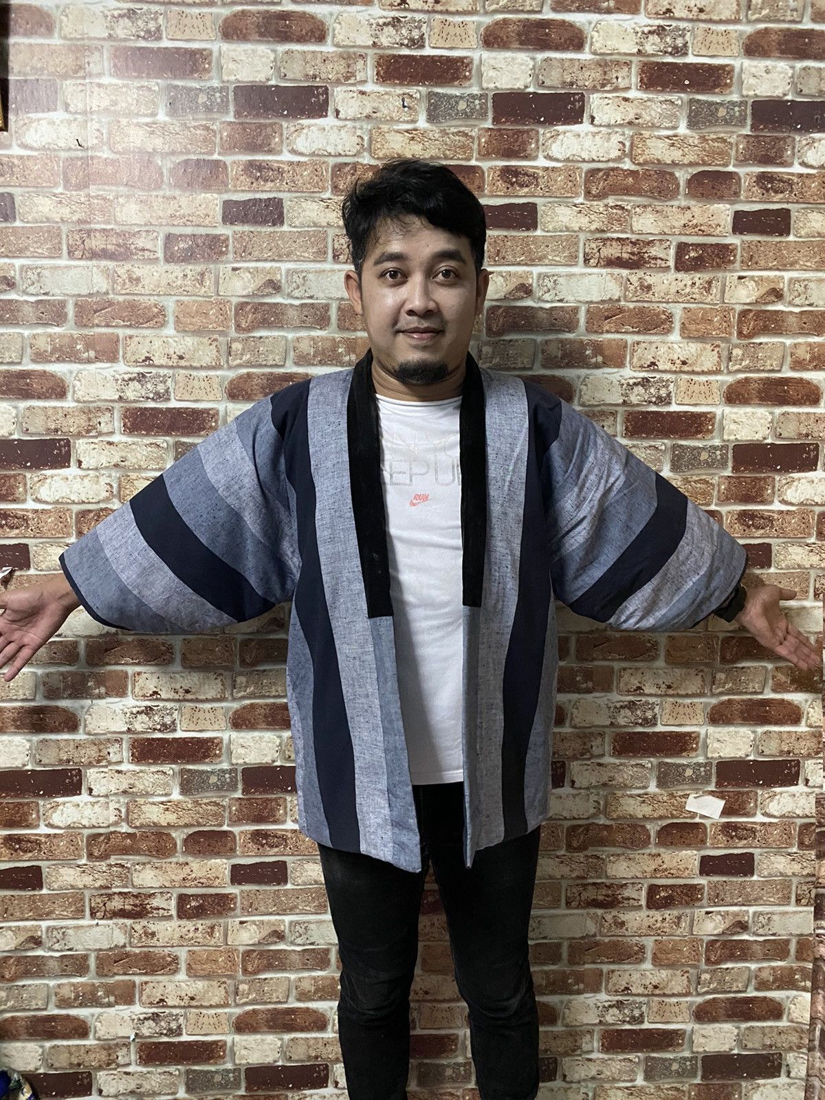 Japanese Brand Quited Lining Cotton Kimono Japanesse fashion Nice Design Size US L / EU 52-54 / 3 - 9 Thumbnail