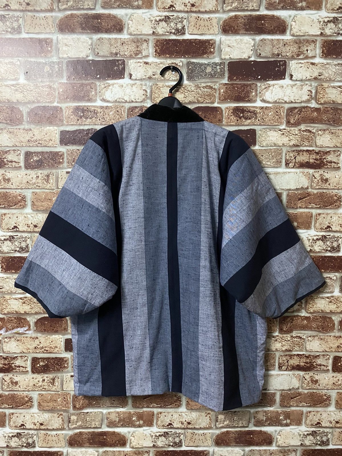 Japanese Brand Quited Lining Cotton Kimono Japanesse fashion Nice Design Size US L / EU 52-54 / 3 - 2 Thumbnail