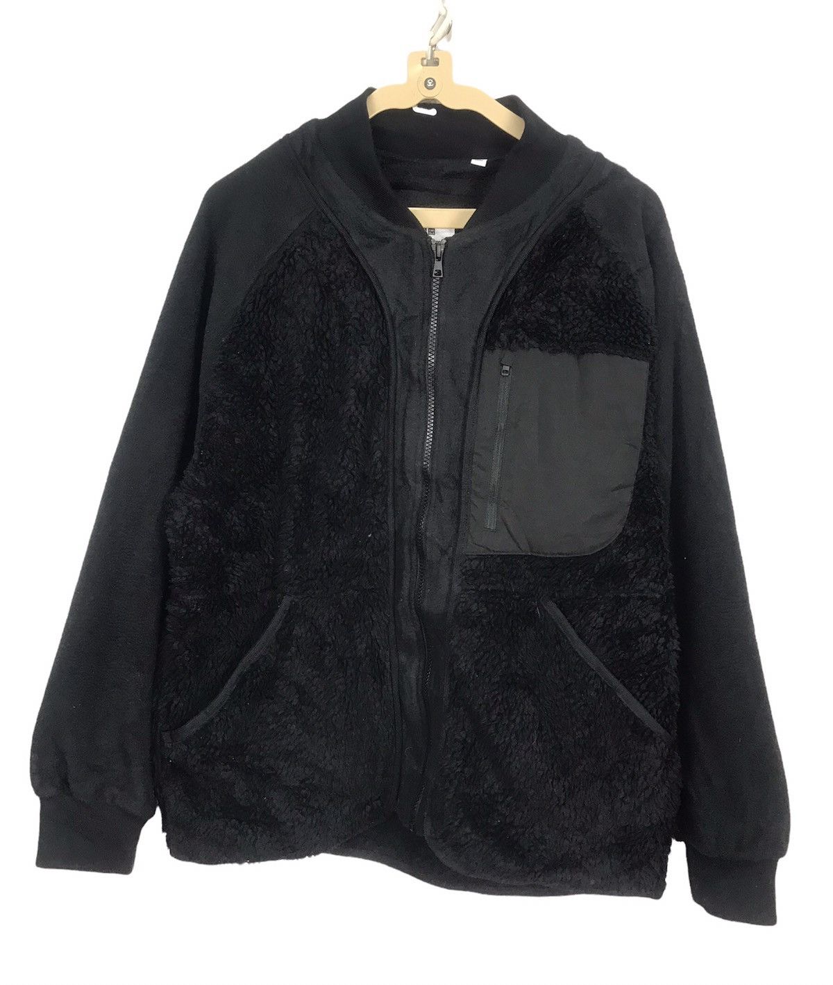 Uniqlo × White Mountaineering Uniqlo white mountaineering deep pile fleece zipper jacket Size US M / EU 48-50 / 2 - 2 Thumbnail