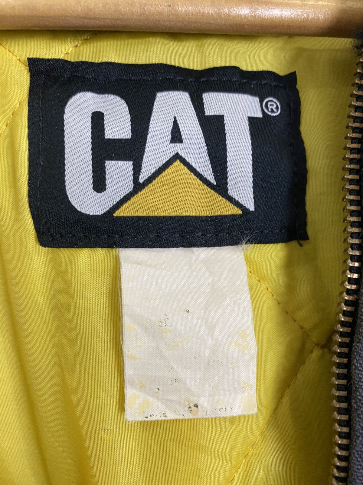 Caterpillar × Vintage VINTAGE CATERPILLAR WORKERS VEST Size US L / EU 52-54 / 3 - 7 Thumbnail