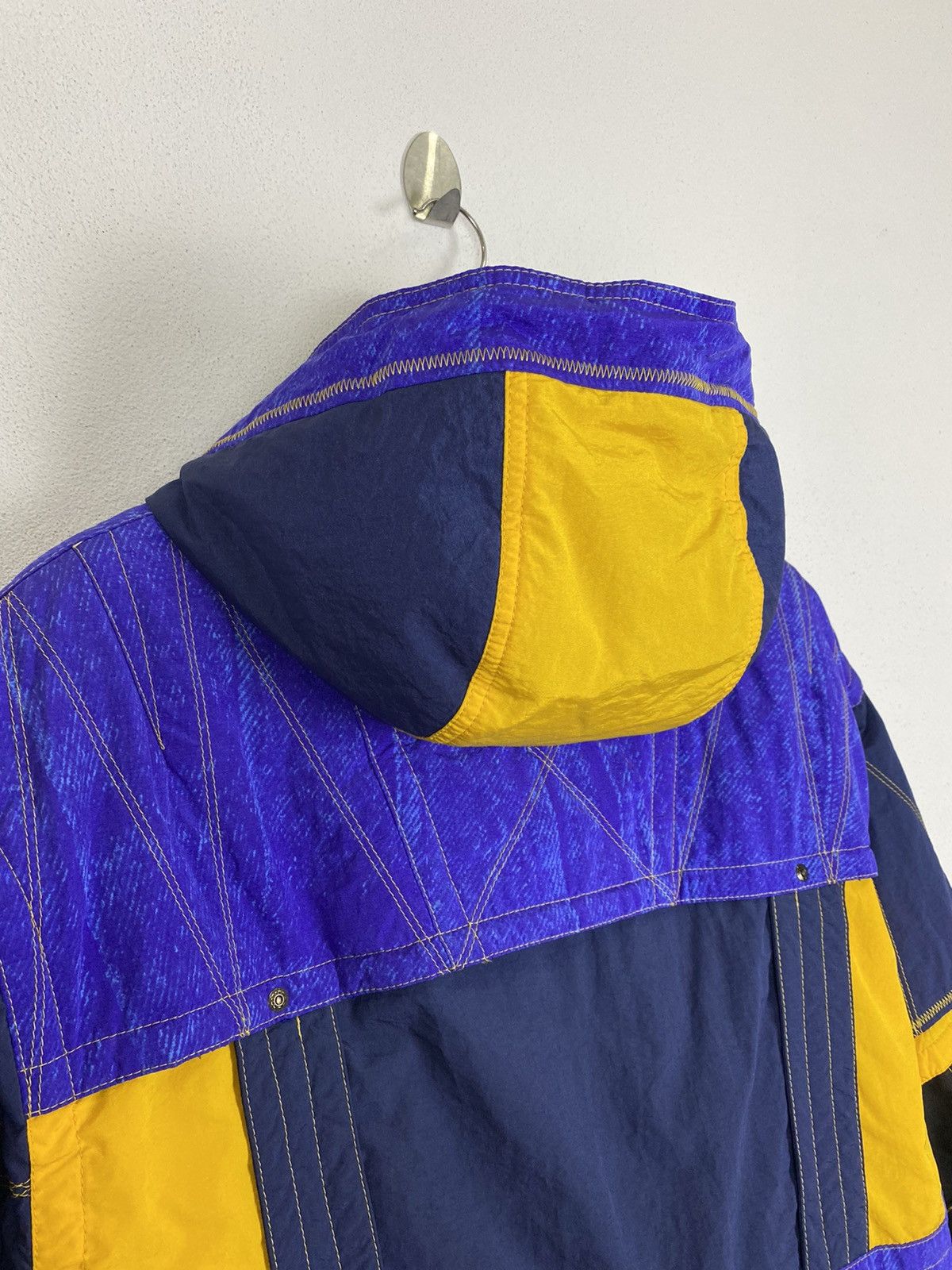 Sports Specialties PHENIX SKI JACKET NICE DESIGN Size US L / EU 52-54 / 3 - 13 Thumbnail