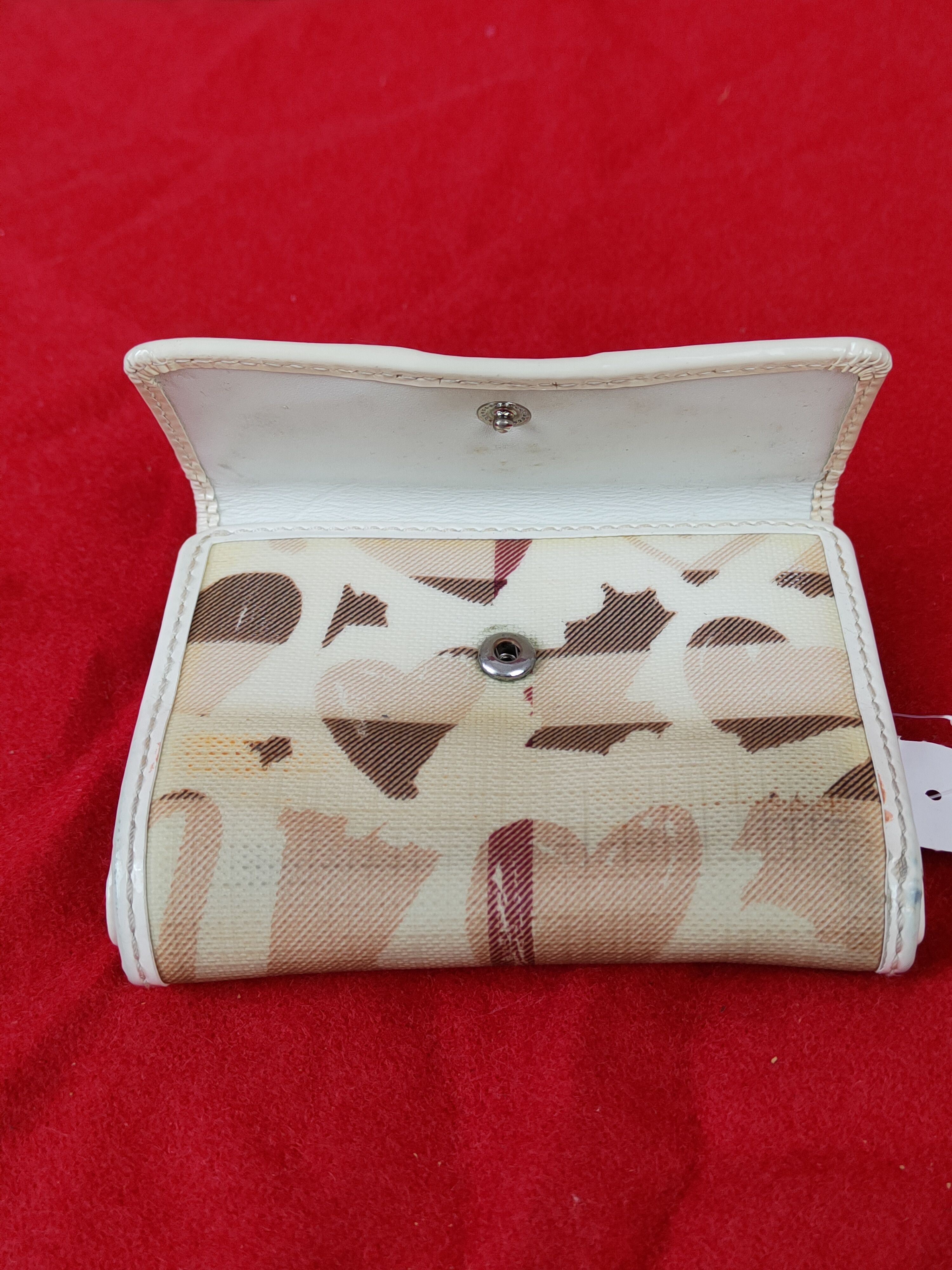 Burberry Burberry Purse wallet #SB010 Size ONE SIZE - 12 Thumbnail