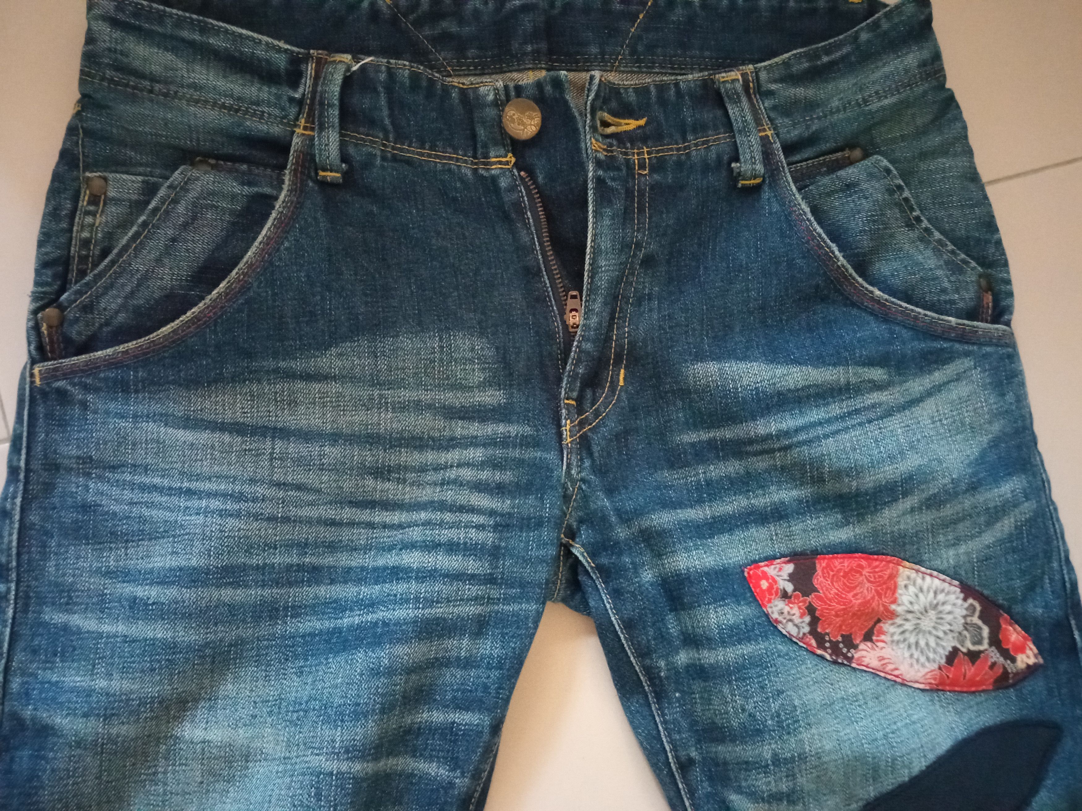 Japanese Brand × Takeo Kikuchi 🔥🔥Takeo Kikuchi Patchwork Distressed Jeans Denim Size US 32 / EU 48 - 19 Thumbnail