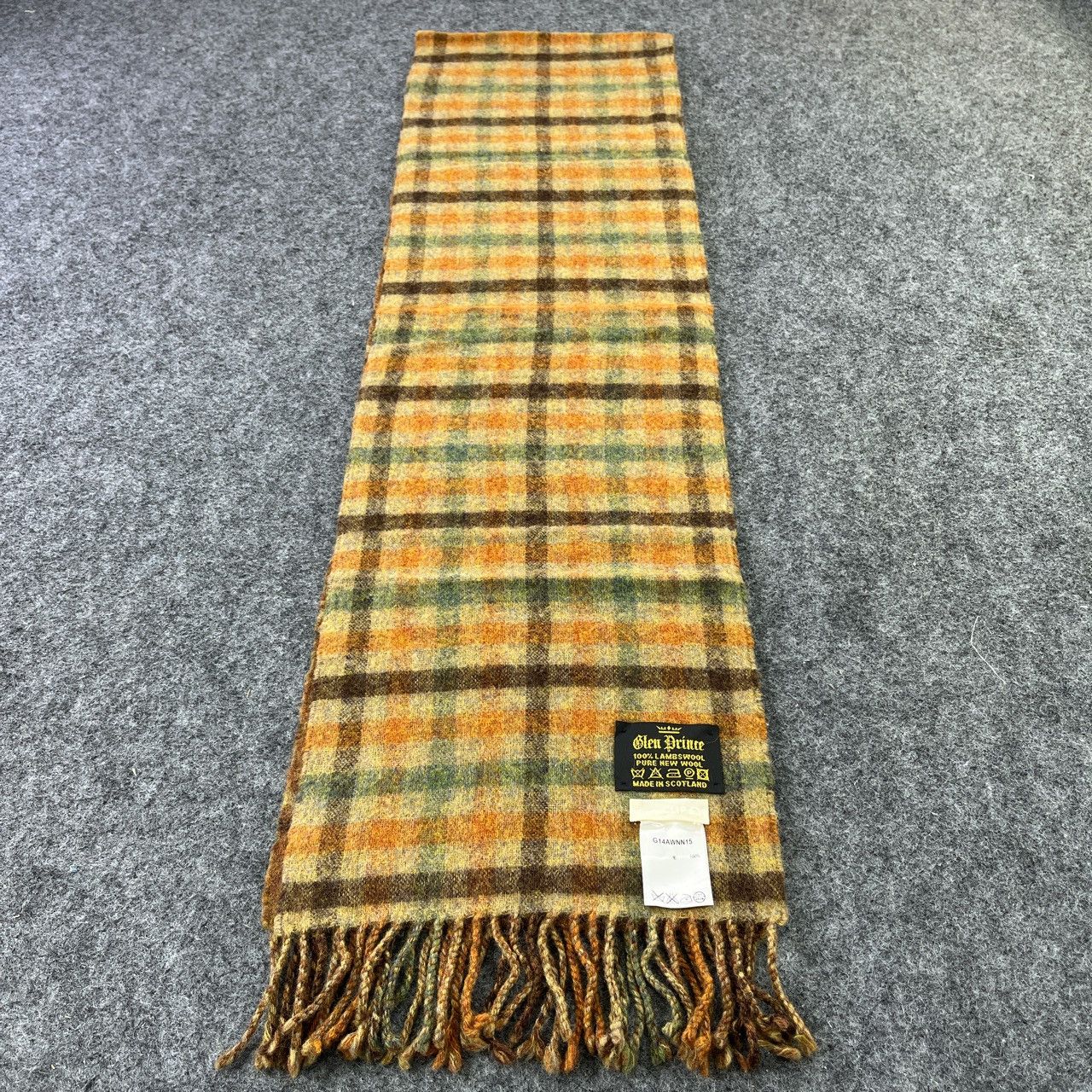 Vintage GLEN PRINCE TARTAN SCARVES / MUFFLER / NECKWEAR T084 Size ONE SIZE - 2 Thumbnail