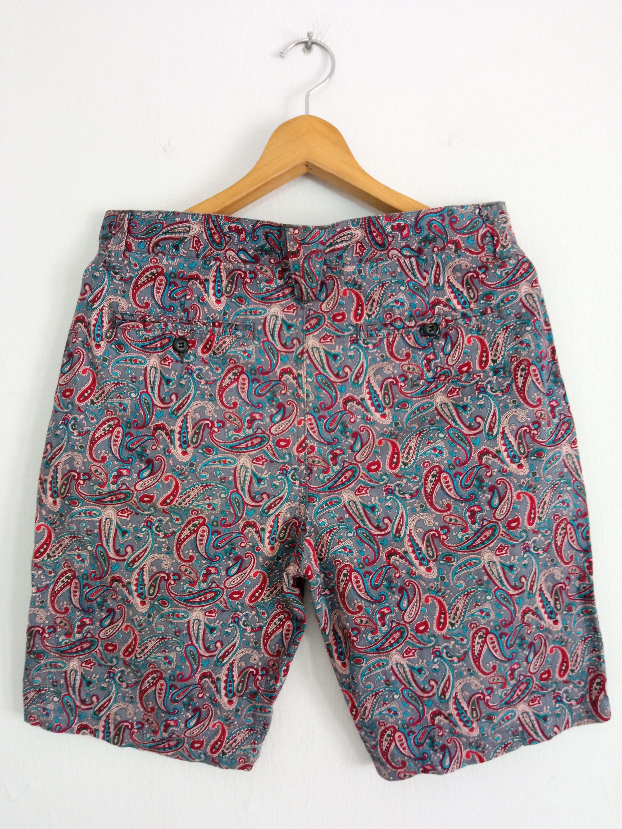 Japanese Brand × Vintage 🔥🔥Gaijin Made Full Print Paisley Bandana Short Pants Size US 31 - 8 Thumbnail