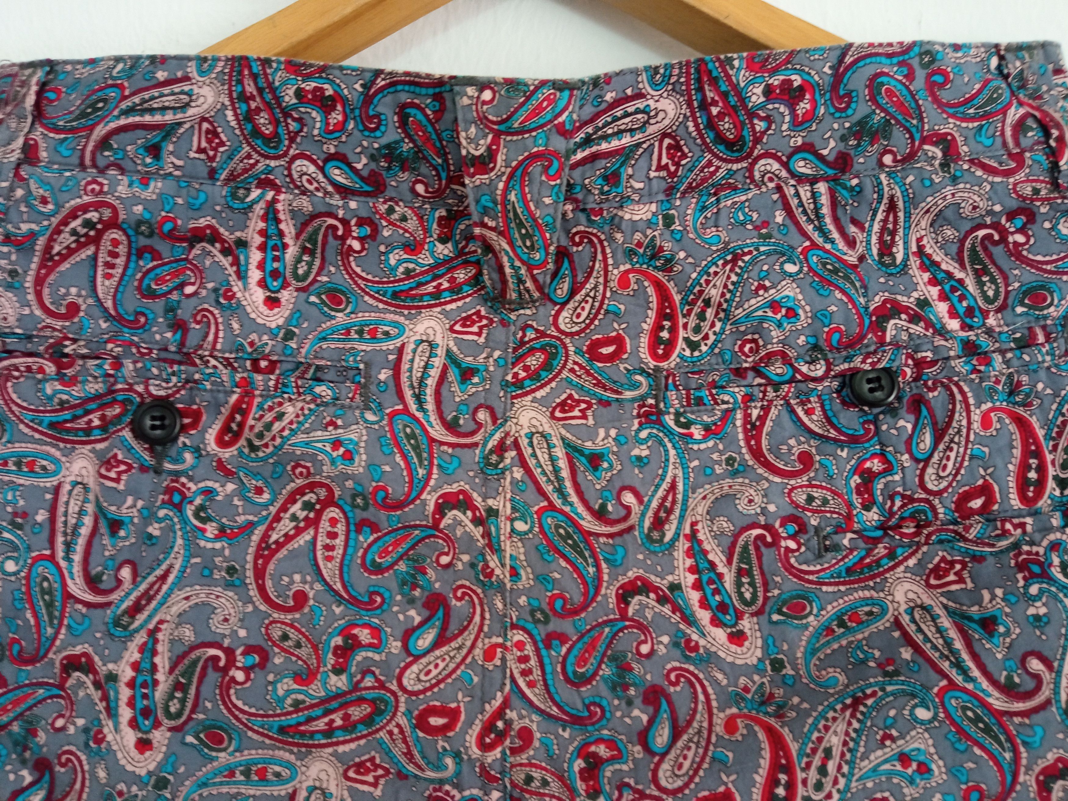 Japanese Brand × Vintage 🔥🔥Gaijin Made Full Print Paisley Bandana Short Pants Size US 31 - 10 Thumbnail