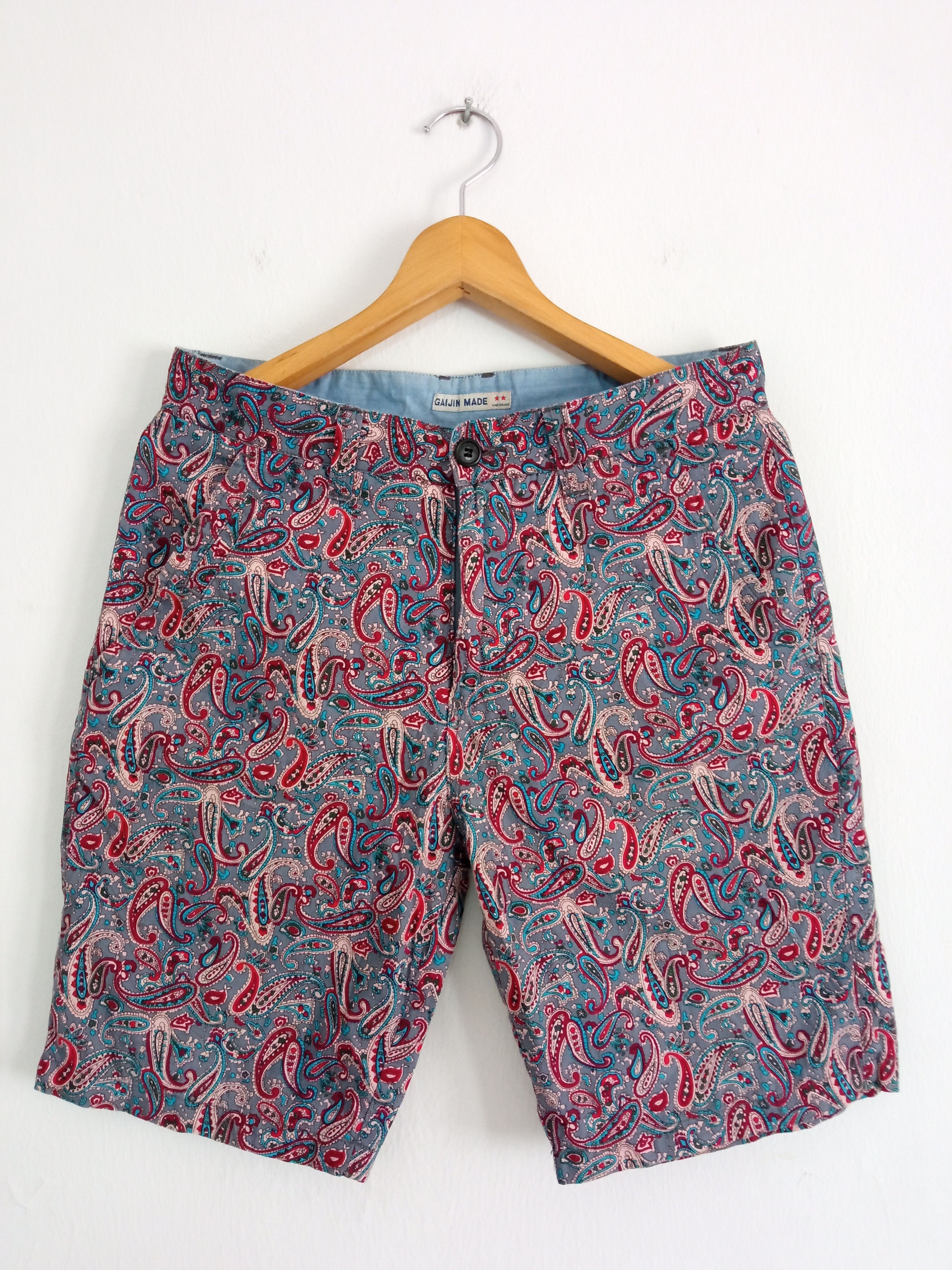 Japanese Brand × Vintage 🔥🔥Gaijin Made Full Print Paisley Bandana Short Pants Size US 31 - 1 Thumbnail