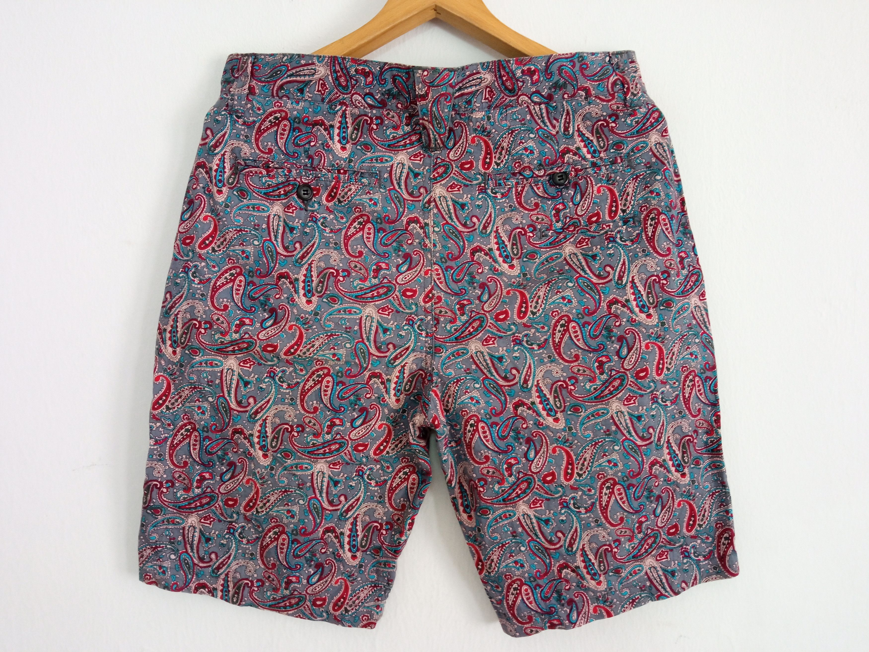 Japanese Brand × Vintage 🔥🔥Gaijin Made Full Print Paisley Bandana Short Pants Size US 31 - 9 Thumbnail