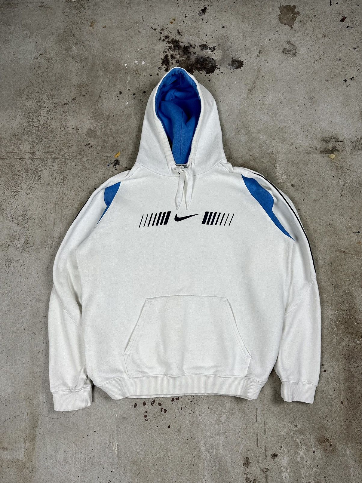 Nike Vintage y2k Nike White Center Swoosh Hoodie Sweatshirt Size US L / EU 52-54 / 3 - 1 Thumbnail