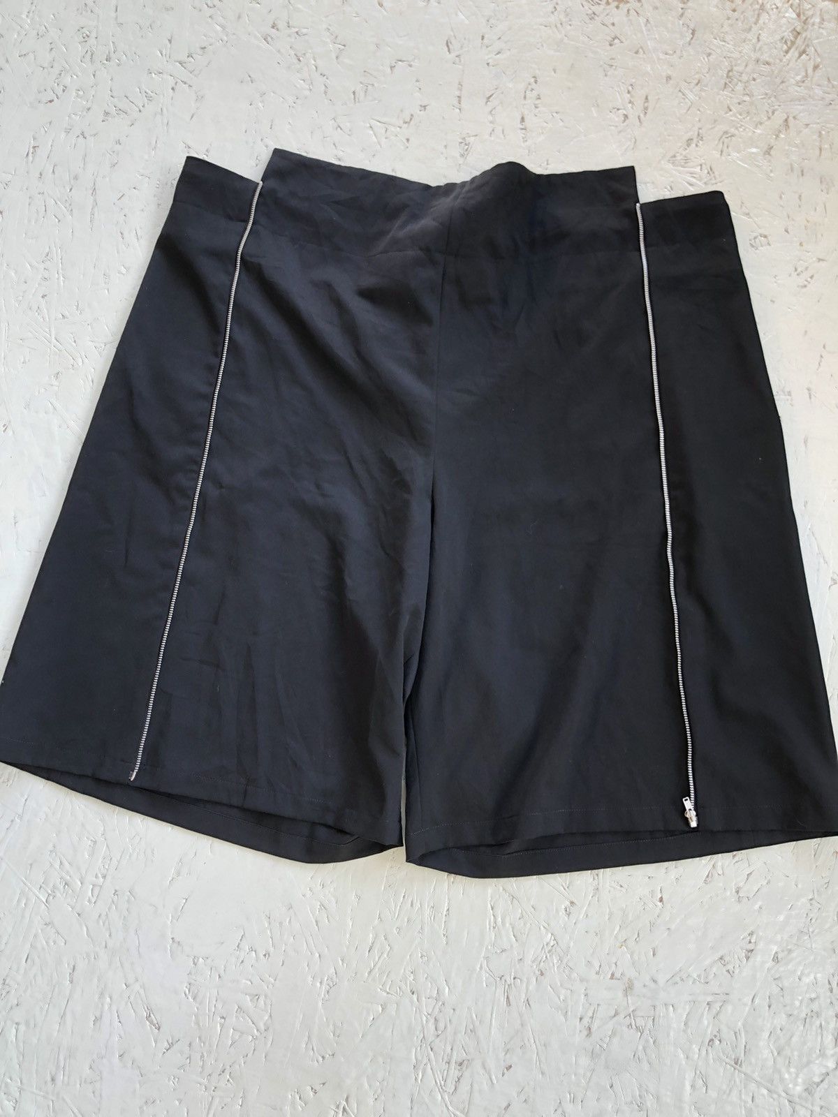 Limi Feu × Yohji Yamamoto Limi Feu shortpant Size US 30 / EU 46 - 2 Thumbnail