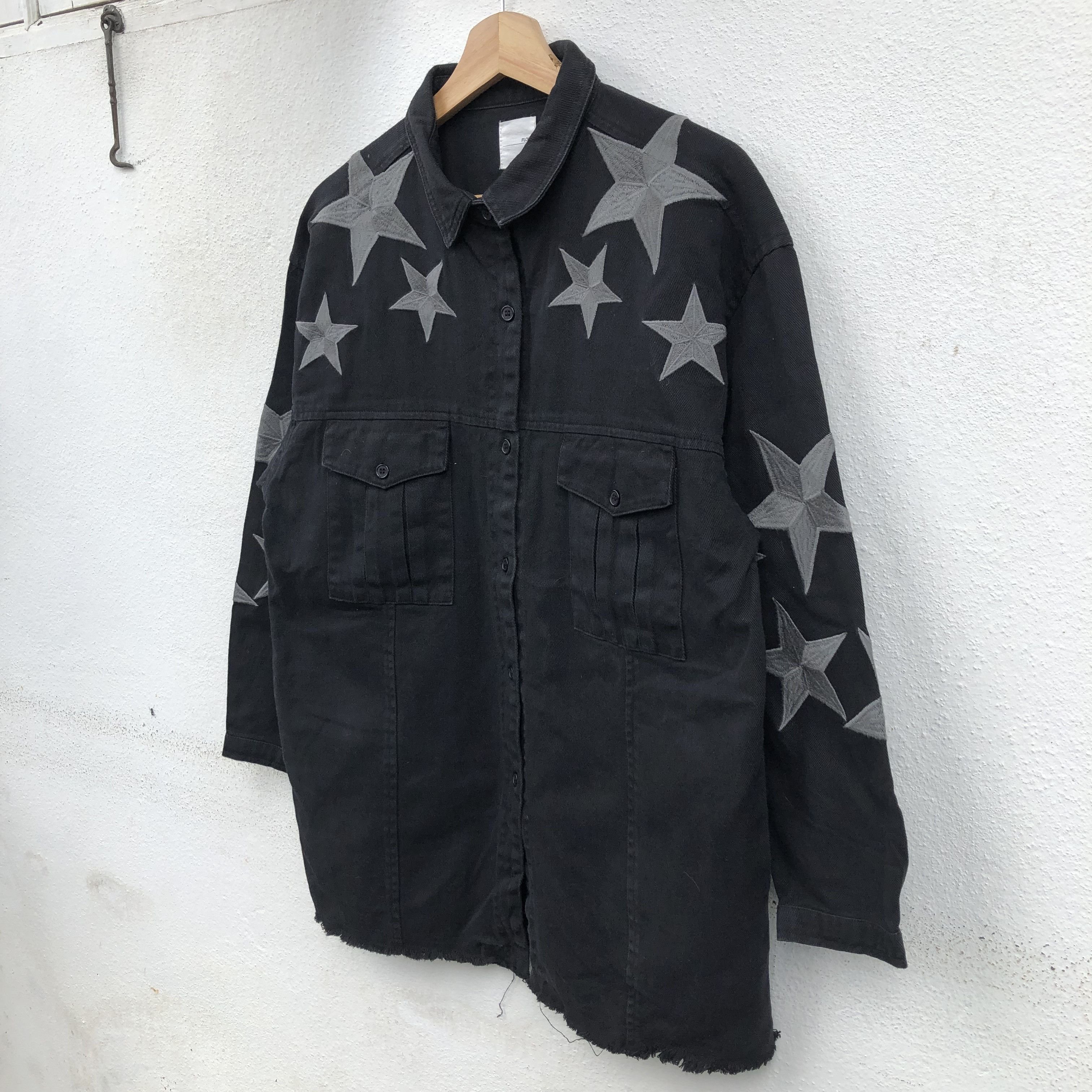 Japanese Brand MILITARY COLLECTION CHORE JACKET FLOVE STAR DOT FULLPRINT Size US L / EU 52-54 / 3 - 3 Thumbnail