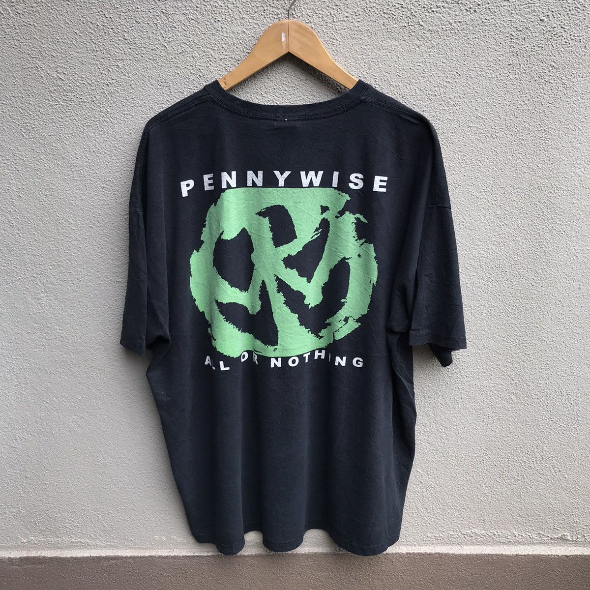 Band Tees PENNYWISE band tee y2k harcore punk Size US XXL / EU 58 / 5 - 1 Thumbnail