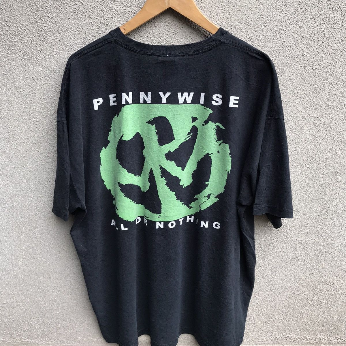 Band Tees PENNYWISE band tee y2k harcore punk Size US XXL / EU 58 / 5 - 3 Thumbnail