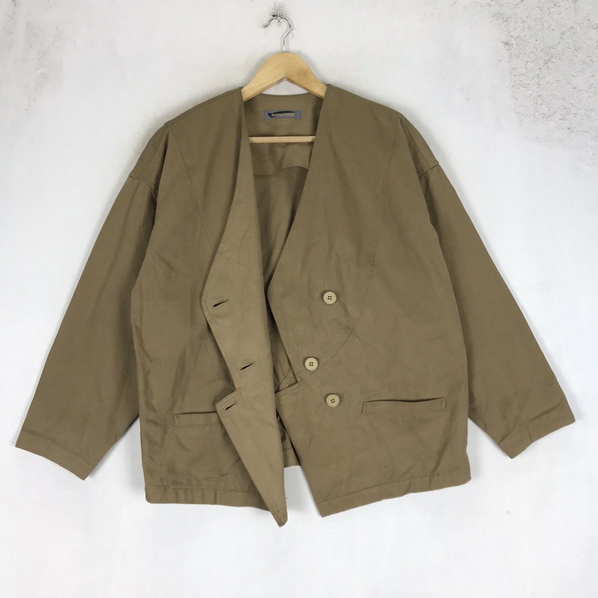 Issey Miyake Vintage 80s Issey Miyake Oversized Buckle Back Jacket Size M / US 6-8 / IT 42-44 - 2 Thumbnail