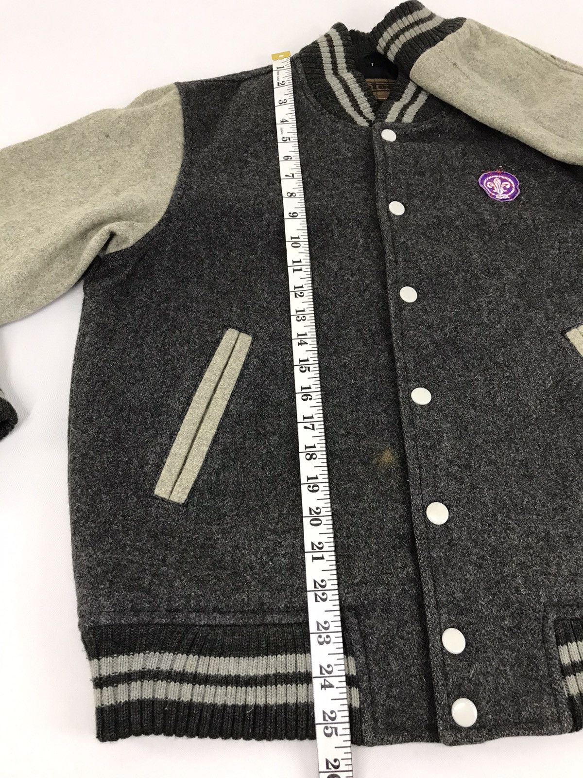 Japanese Brand Vintage Untees Simple Varsity Jacket Wool Quilted Inner Size US M / EU 48-50 / 2 - 9 Thumbnail
