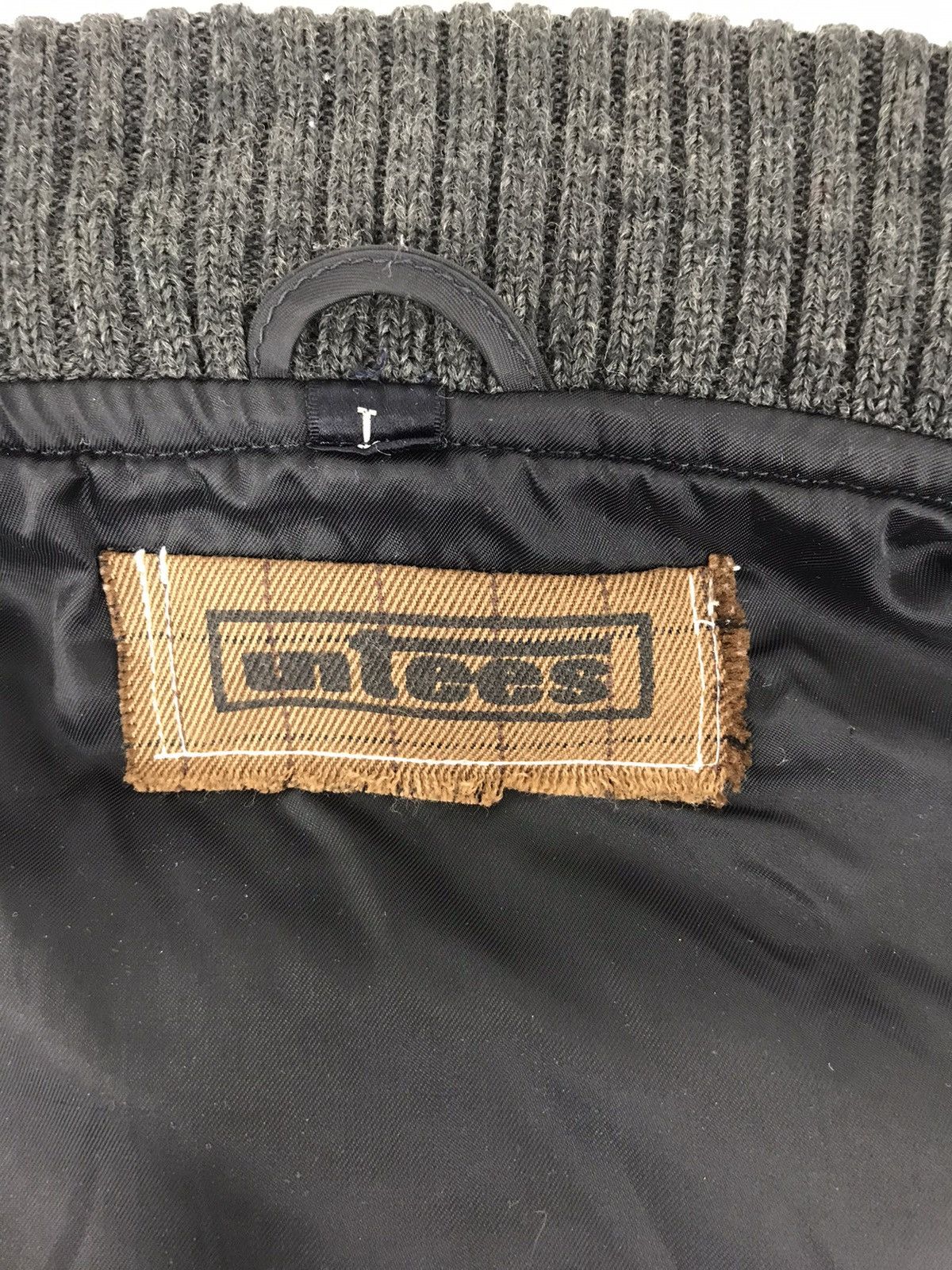Japanese Brand Vintage Untees Simple Varsity Jacket Wool Quilted Inner Size US M / EU 48-50 / 2 - 7 Thumbnail