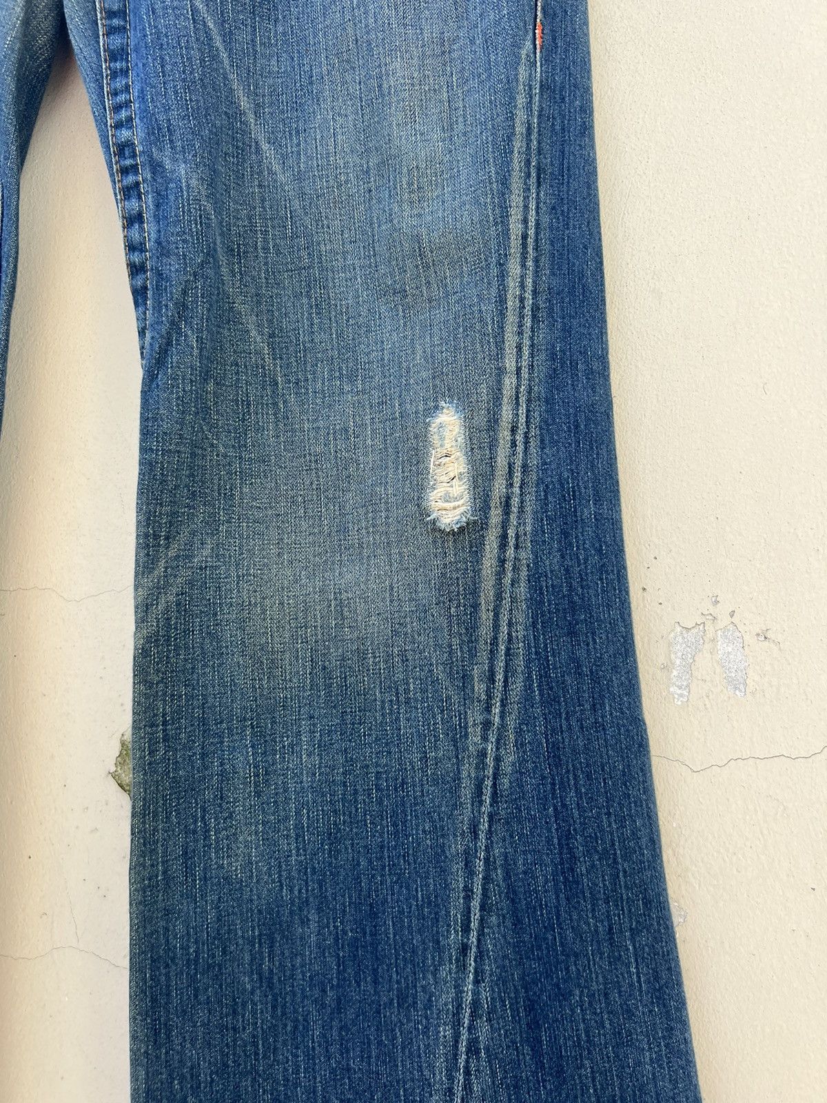 True Religion Vintage 2000s True Religion JOEY Distress Denim Flare Jeans Size US 36 / EU 52 - 13 Thumbnail