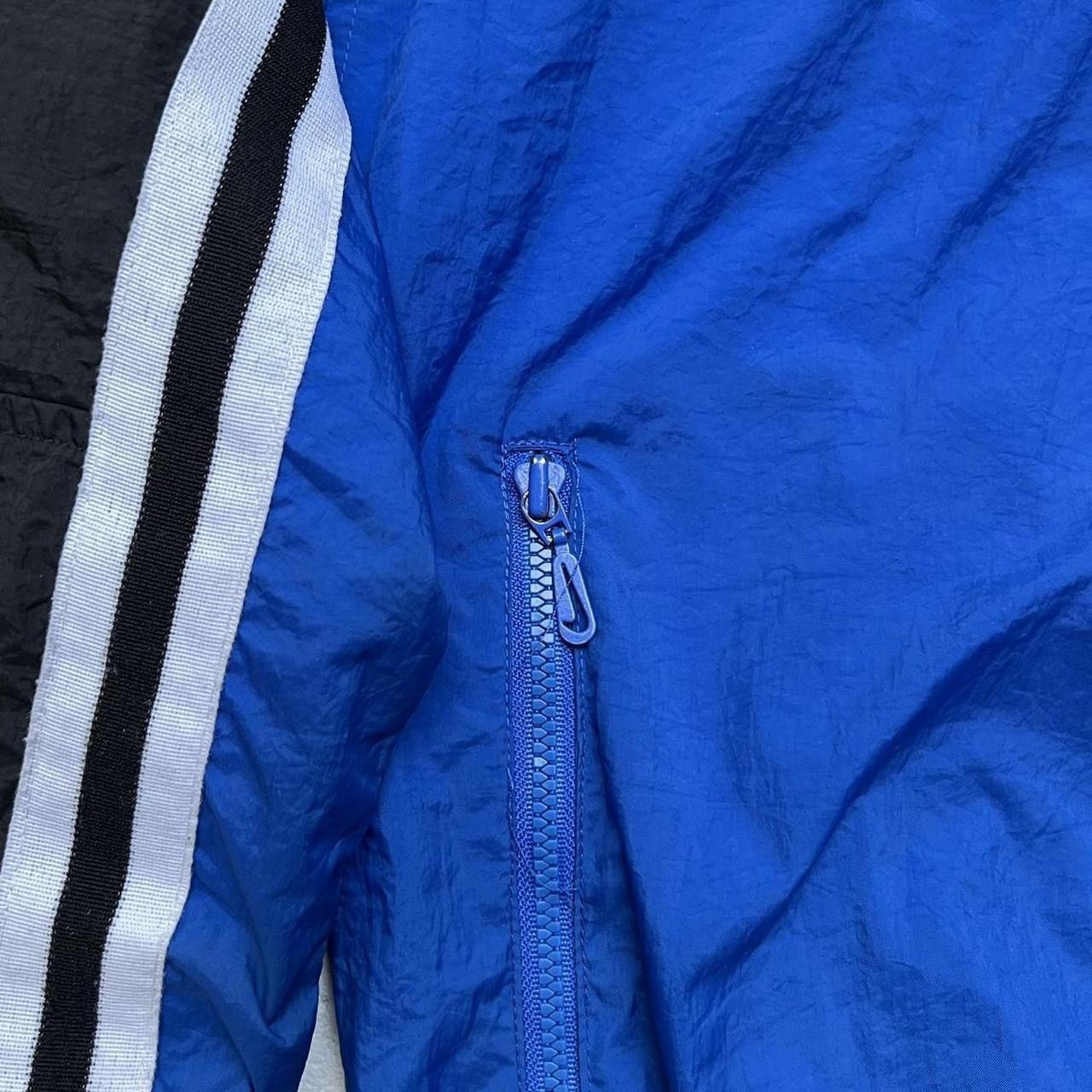 Nike × Vintage Vintage Nike Nylon Windbreaker | 1990s Size US L / EU 52-54 / 3 - 4 Thumbnail