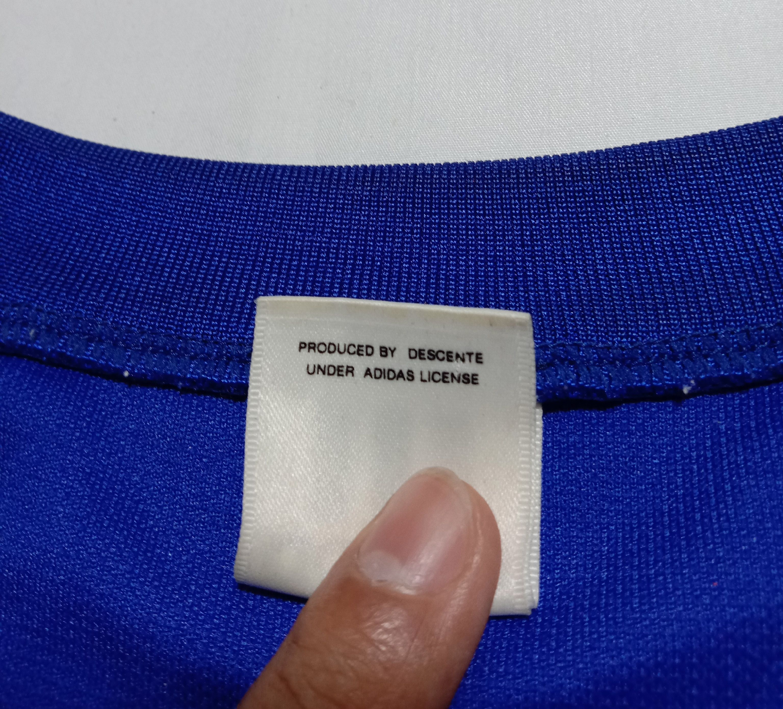 Adidas Adidas Basketball Vintage 90s Made In Japan Tee Jersey Size US L / EU 52-54 / 3 - 7 Thumbnail