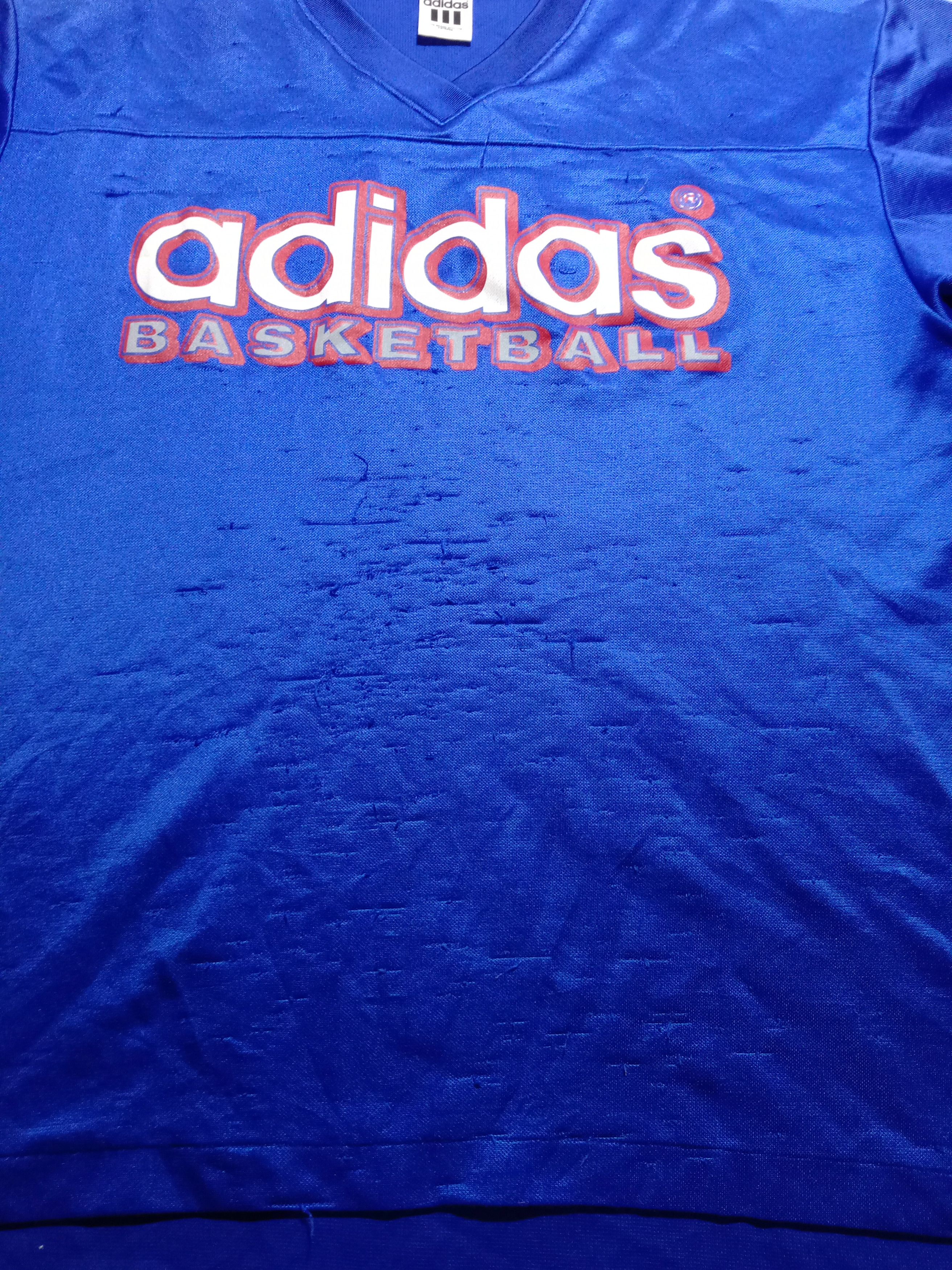 Adidas Adidas Basketball Vintage 90s Made In Japan Tee Jersey Size US L / EU 52-54 / 3 - 4 Thumbnail