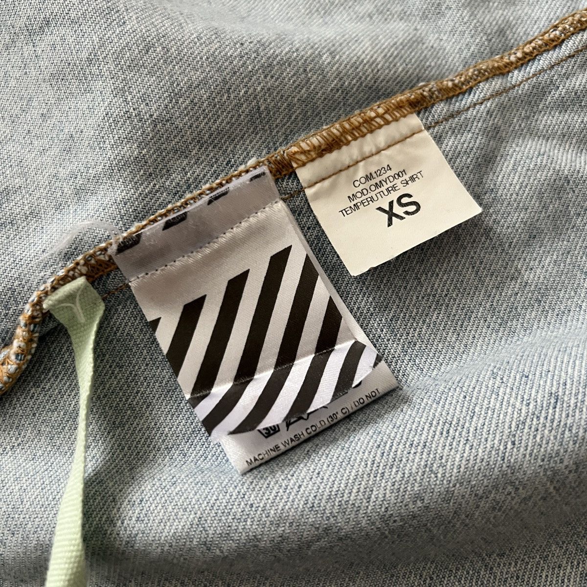 Off-White Off-White Exclusive Blue Denim Temperature Shirt Size US S / EU 44-46 / 1 - 16 Thumbnail