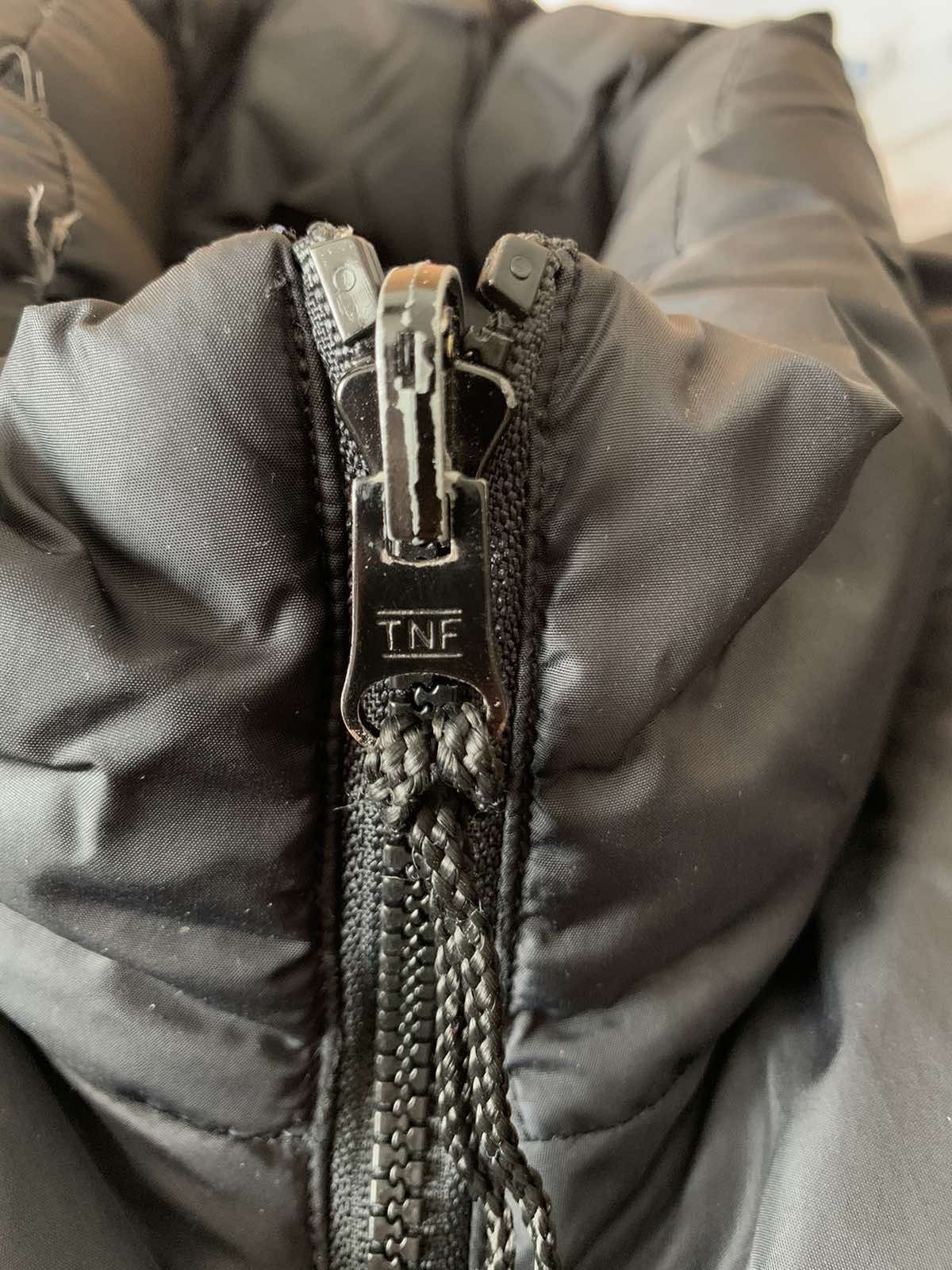 The North Face 🔥 Vintage The North Face Nuptse Jacket Size US L / EU 52-54 / 3 - 9 Thumbnail