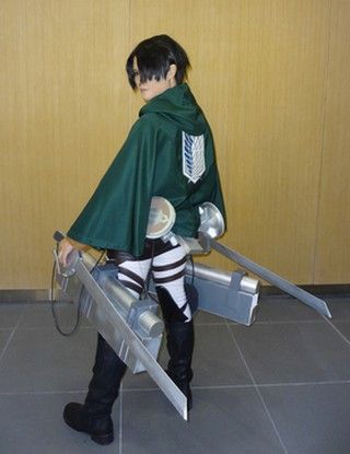 Cartoon Network Attack On Titan anime cloaks Mikasa Ackerman Cosplay/Akira Size US M / EU 48-50 / 2 - 4 Thumbnail